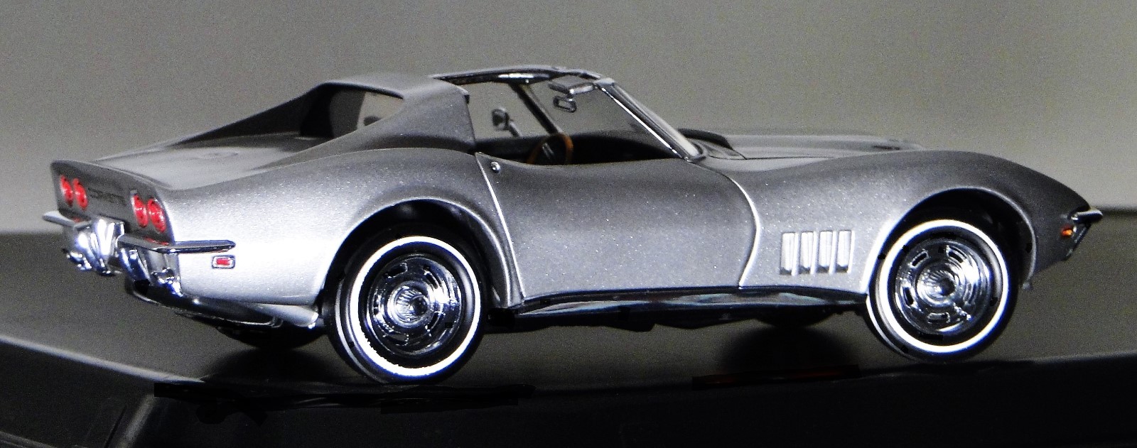 Corvette Chevrolet55Chevy57Stingray18Race12Car1 24Built Metal Body1969Model1963