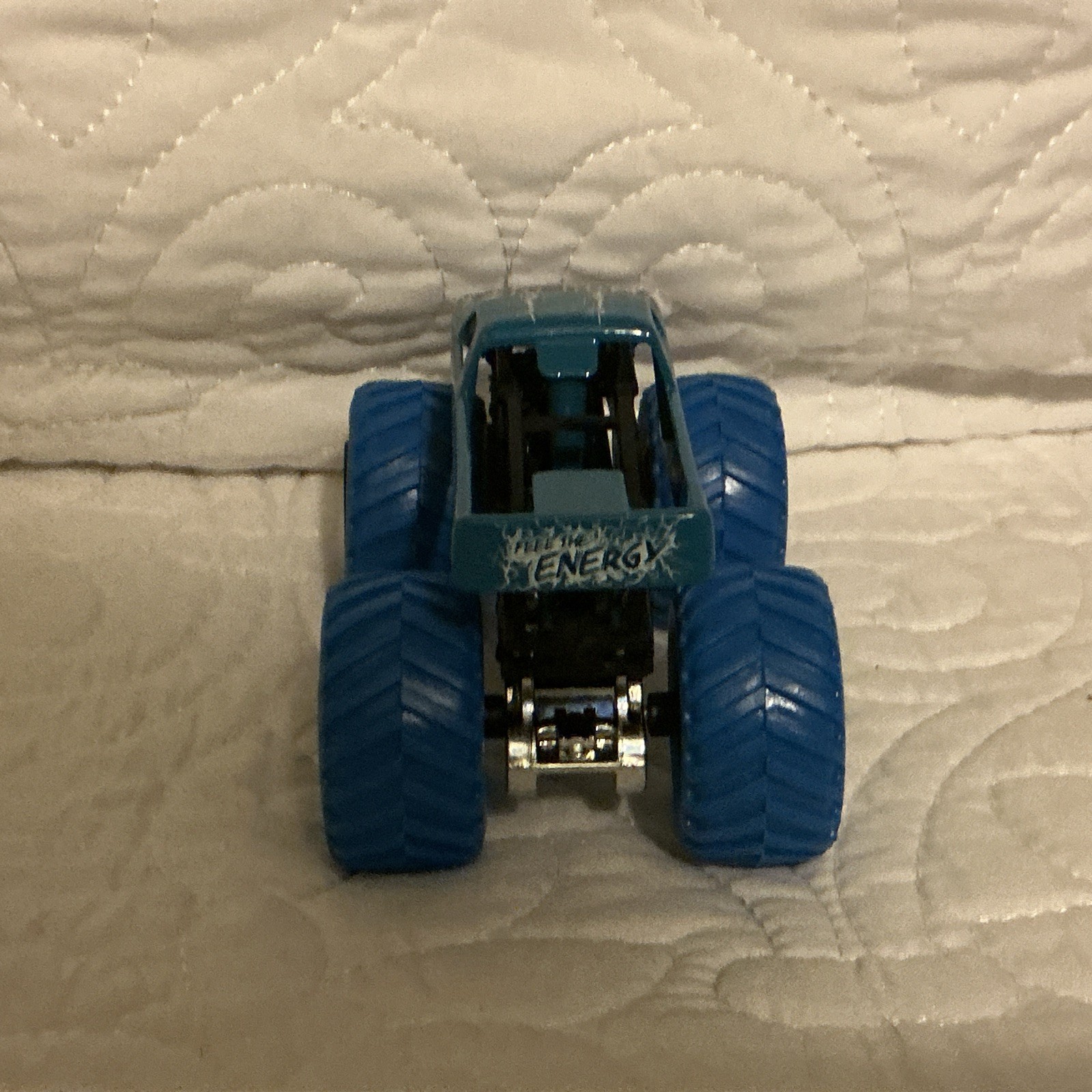 Blue Thunder Monster Jam Truck With Blue Tires And Black Rims – 1:64 Scale