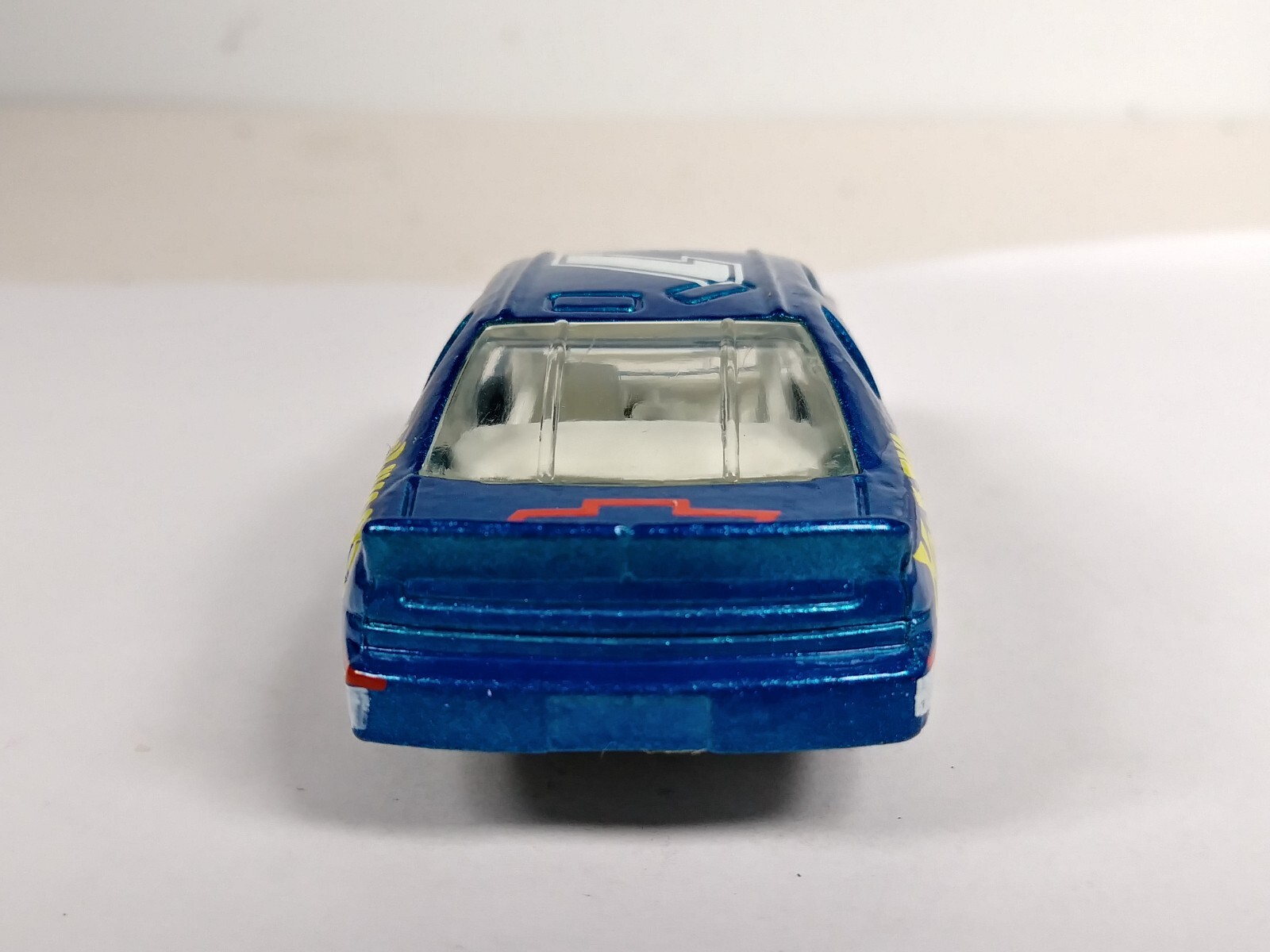 Lumina Stocker Hot Wheels 1995 Race Team Series Dark Blue 7SP Rims 1:64 Loose
