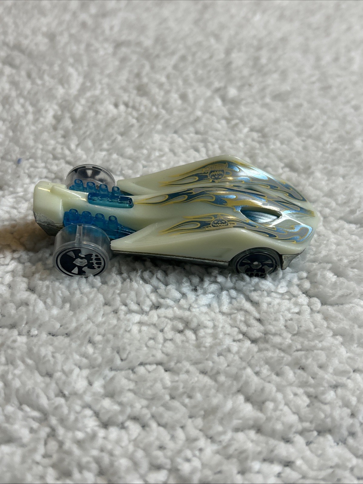 Random Lot of 14 Hot wheels die-cast cars from various years (Out of box)