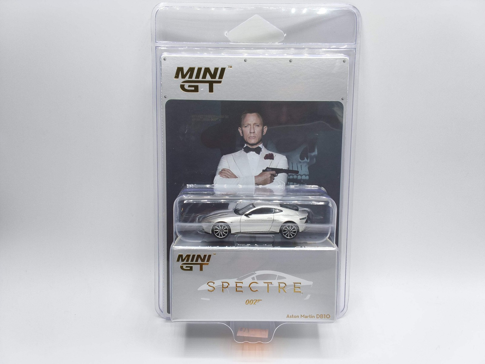 MINI GT #910 Aston Martin DB10 – “Spectre”