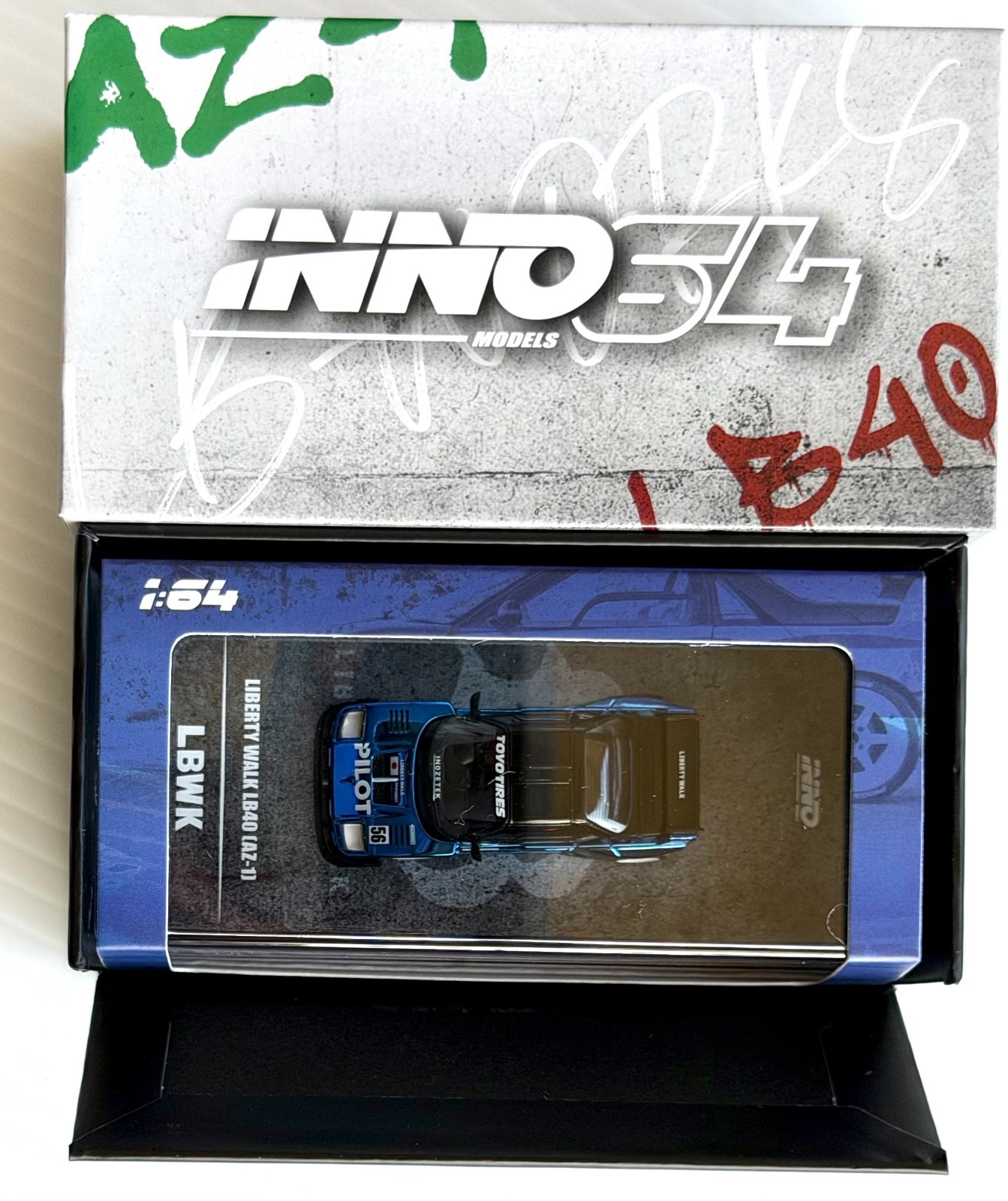 Inno64 1:64 Mazda AZ-1 Liberty Walk LB40 “Pilot” CHASE