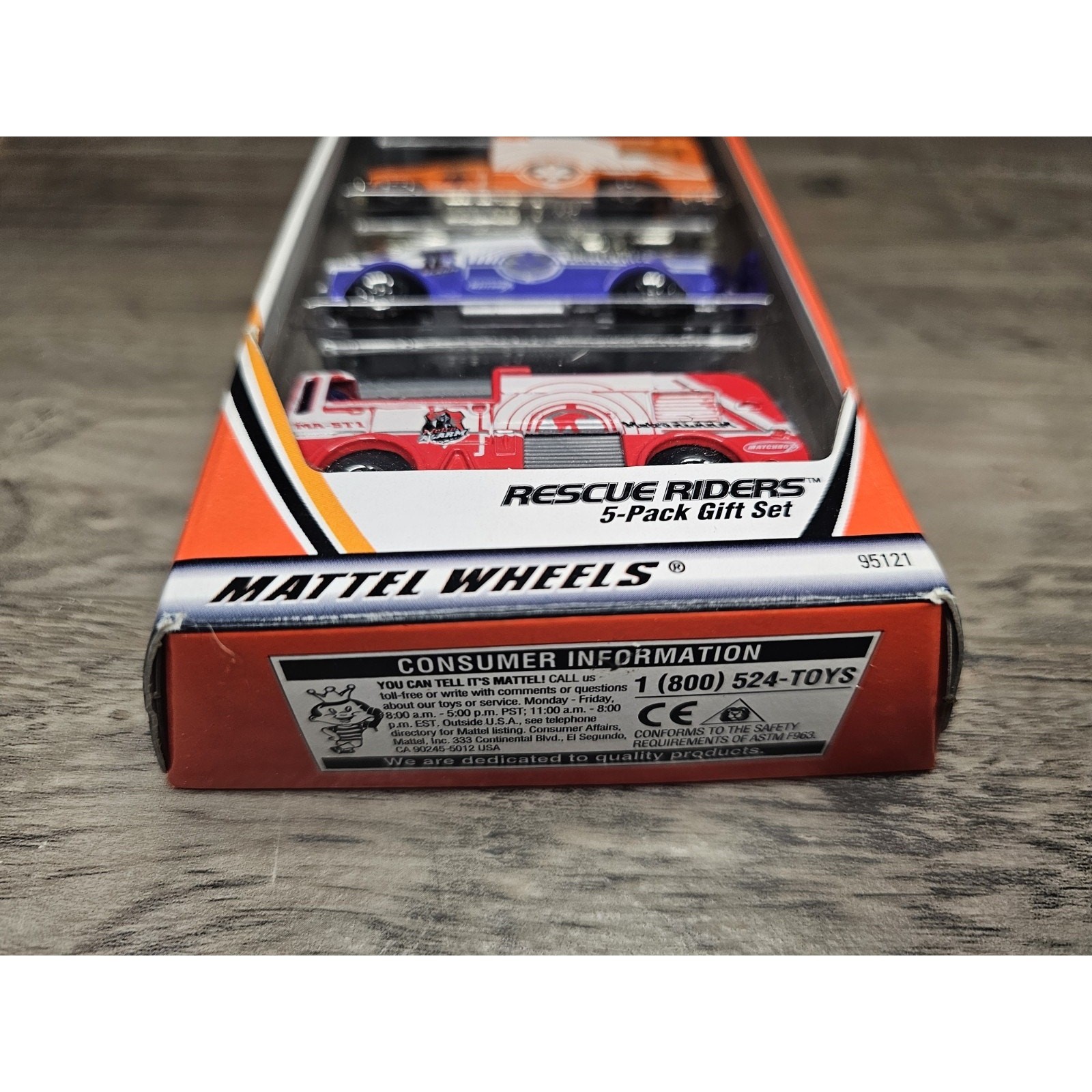MATCHBOX 5 Pack Gift Set Rescue Riders Police Rescue Fire EMS Wrecker Service 10