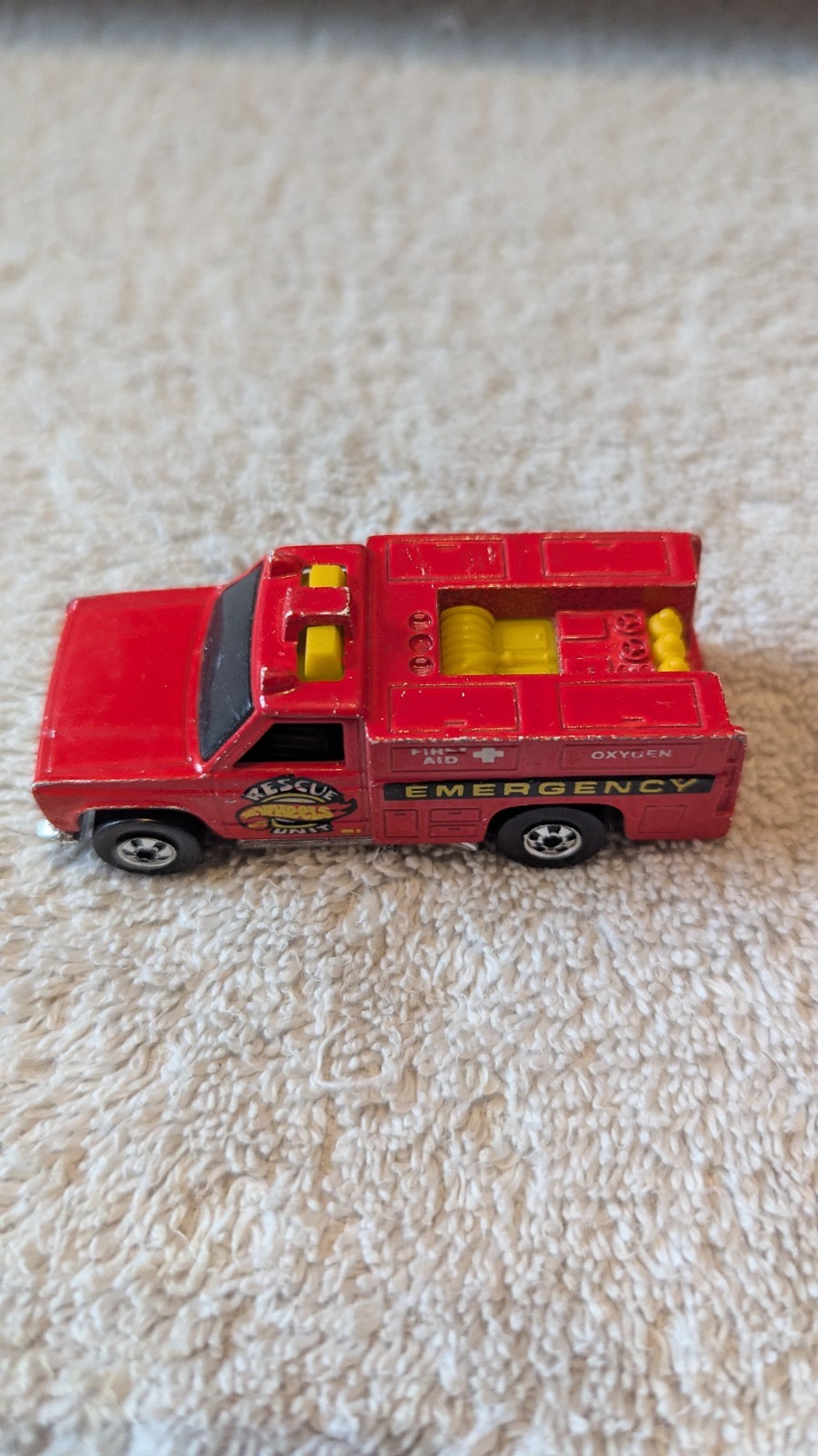 Lot of 13 Hot Wheels Trucks, Work Trucks, Commercial Vehicles Used