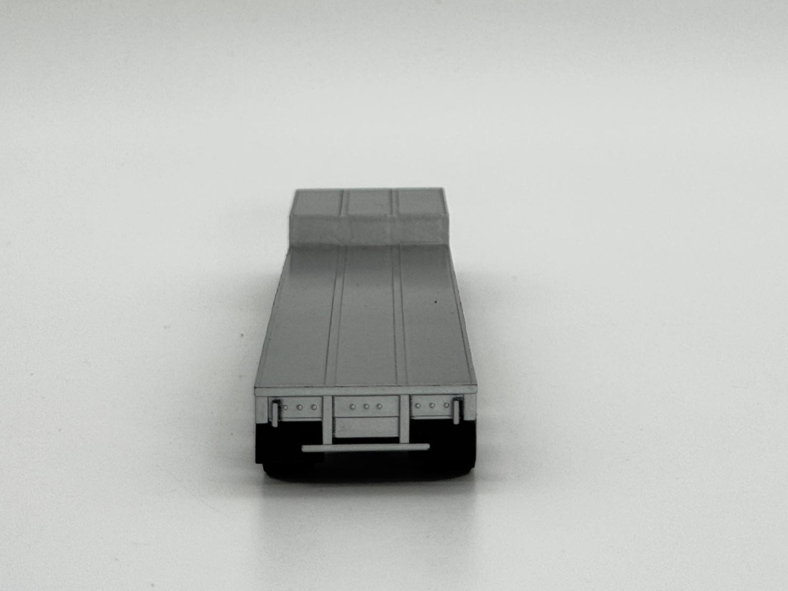 Promotex Herpa 1/87 HO 3 Axle Equipment Trailer Black Gray