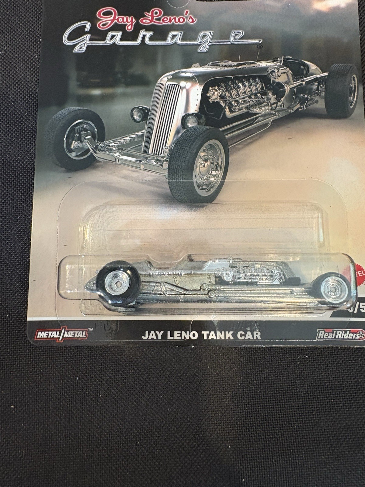 Hot Wheels Premiums Tank Car – Silver (HCJ85)