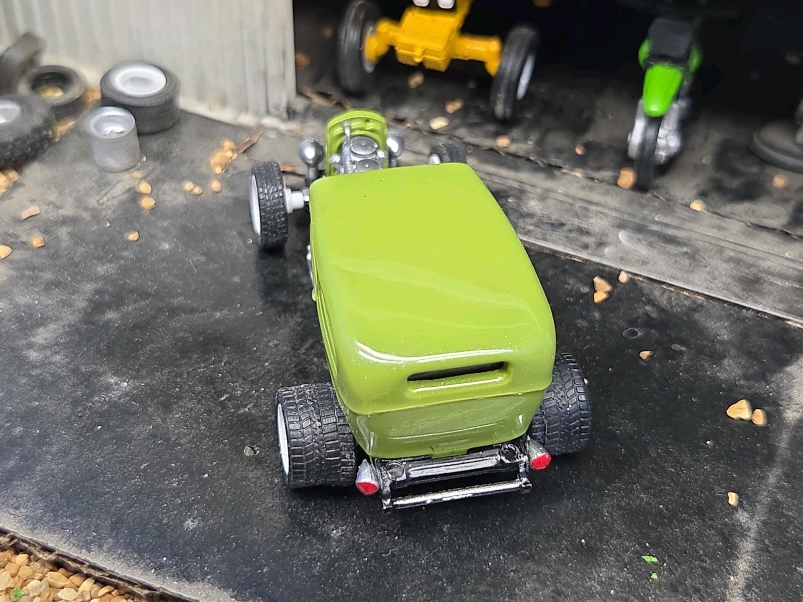 Custom 1:64 street Rat Rod lowered hot FORD chopped panel paddy wagon HotWheels