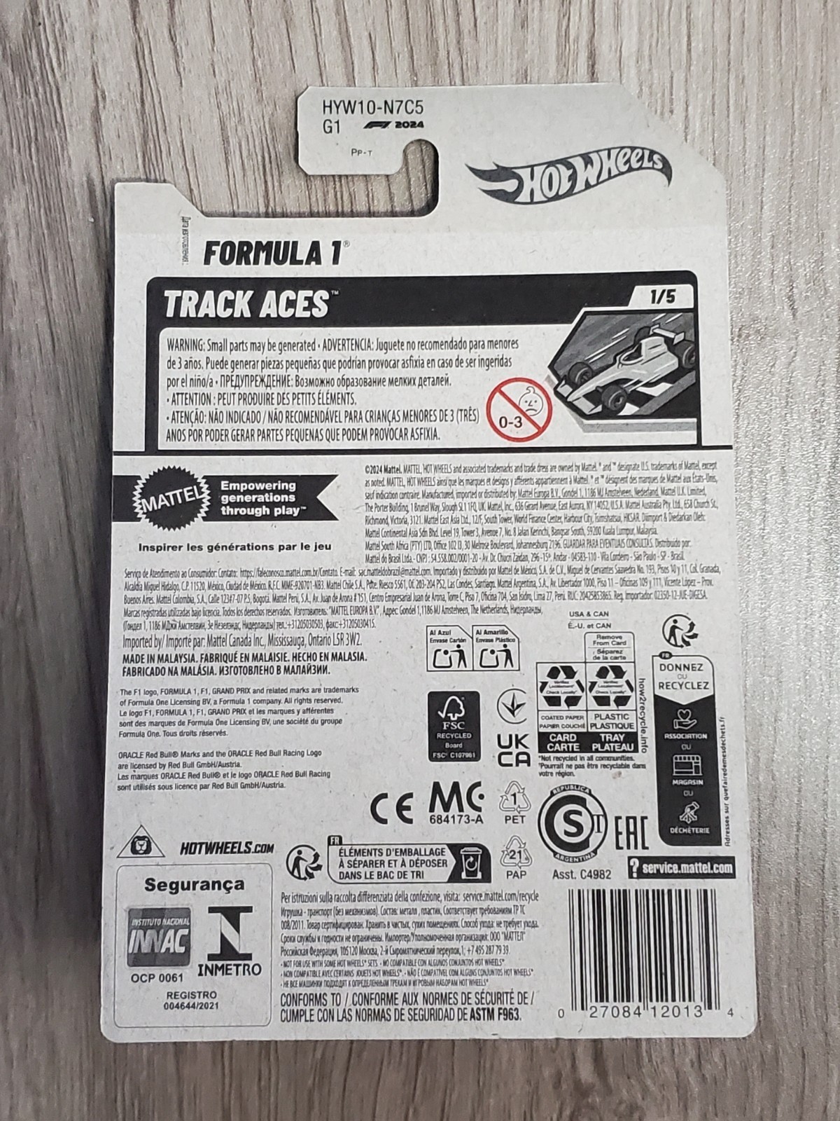 2025 Hot Wheels Oracle Red Bull Racing Formula 1 F1 Track Aces 1/5 Car 59/250