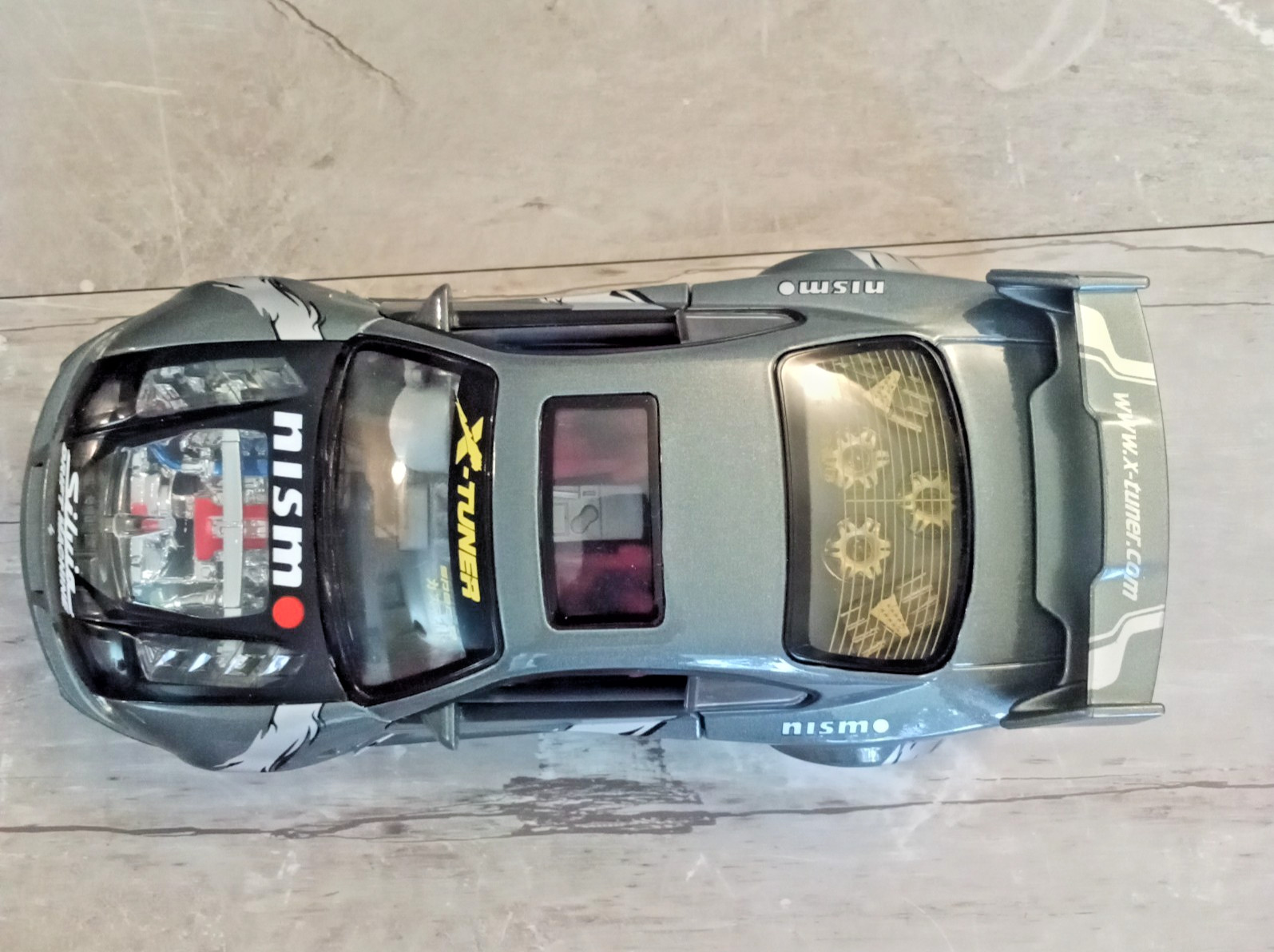 Nissan Silvia S15 1:24 Silver Hard Top w/ Sunroof & Lights Diecast Boley Xtuner