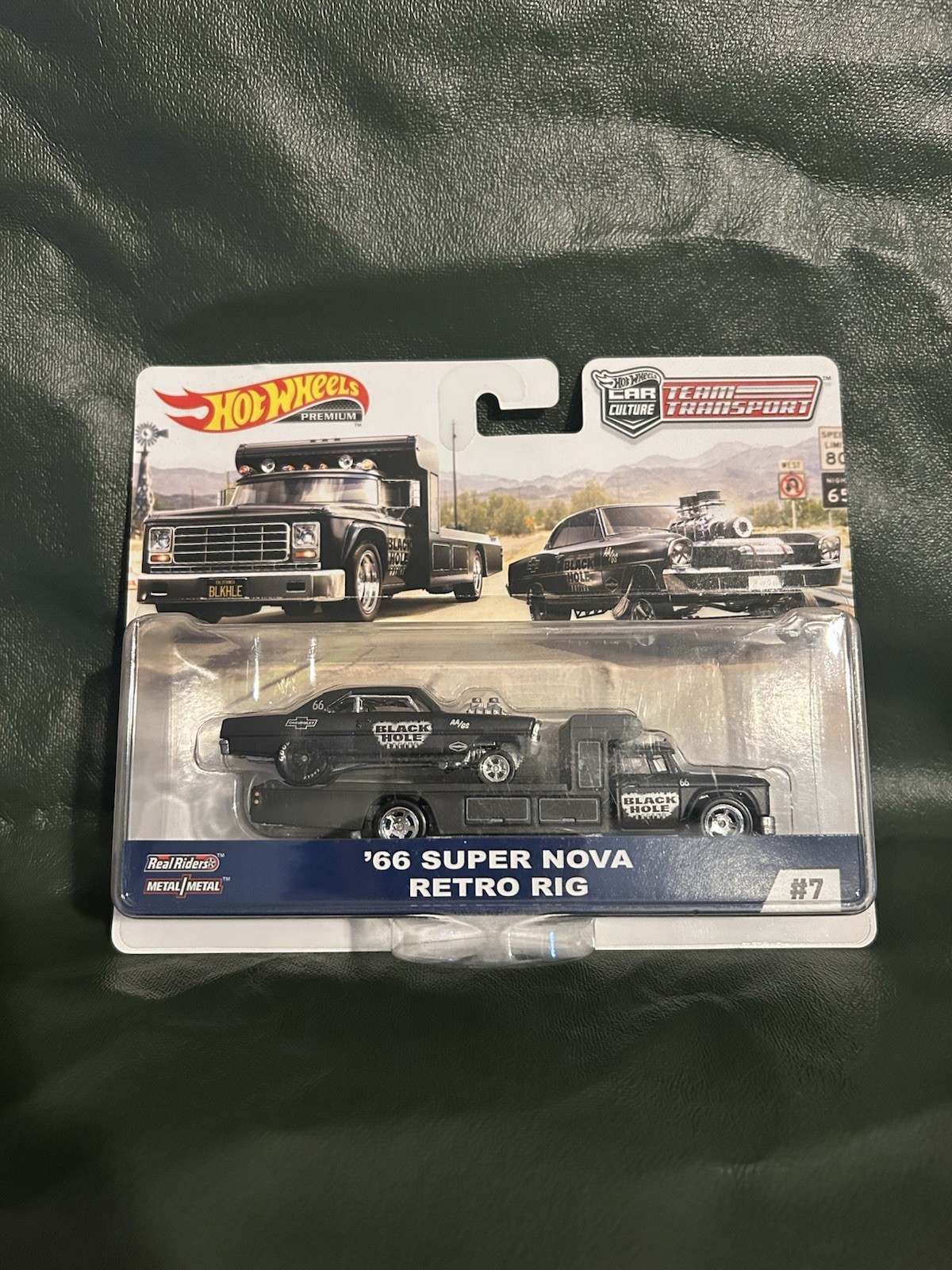 Hot Wheels Black Hole 66 Super Nova Transporter Retro Rig