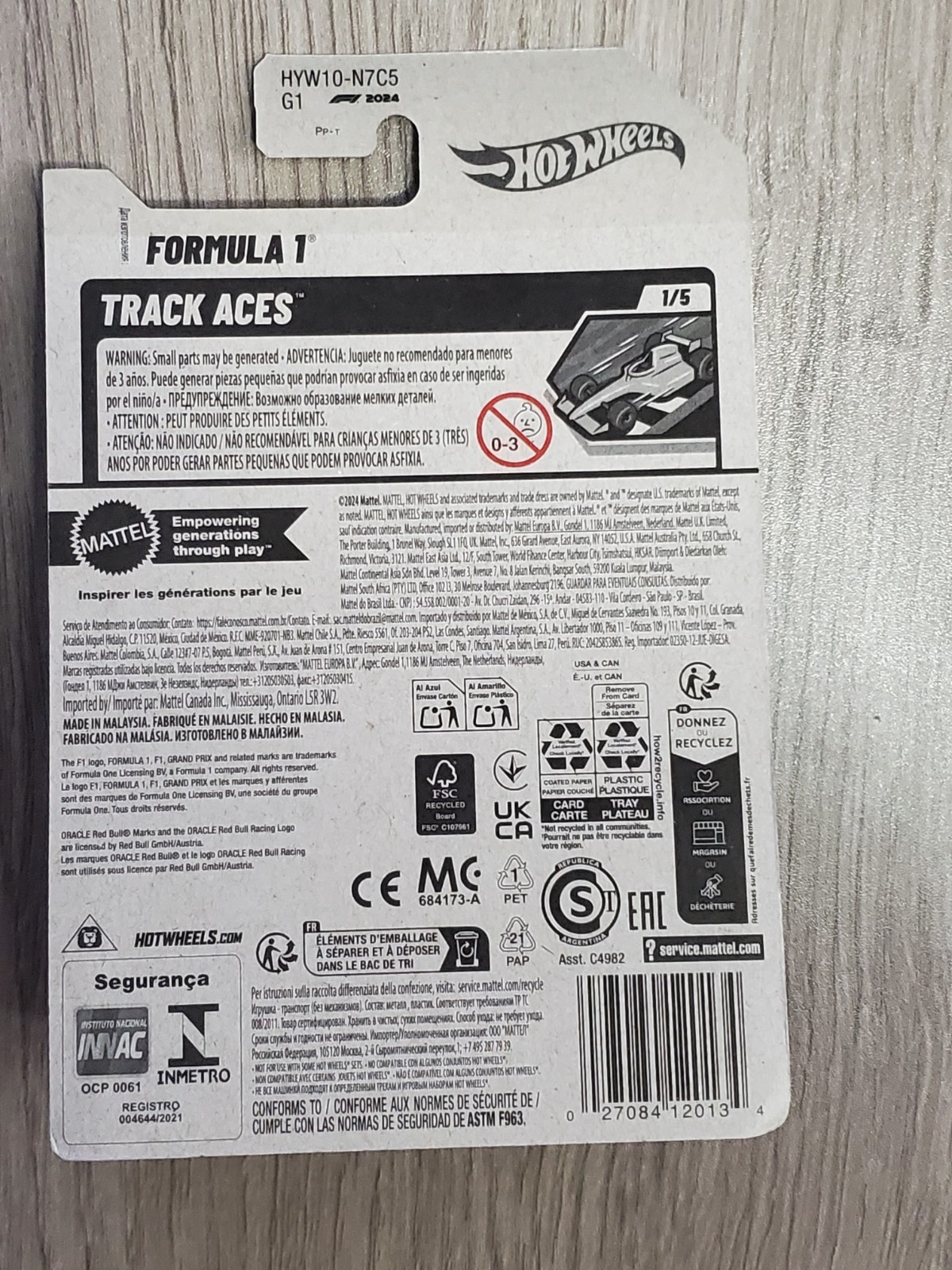 2025 Hot Wheels Oracle Red Bull Racing Formula 1 F1 Track Aces 1/5 Car 59/250