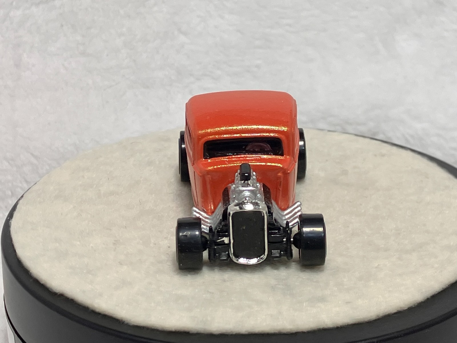 Hot Wheels ’32 Ford Roadster CUSTOM Paint Orange Shimmer See Desc.