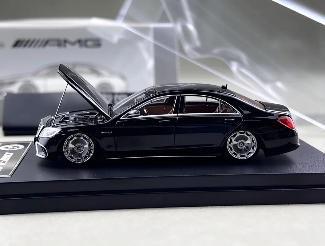 RM 1:64 Black S63 W222 V12 VIP Luxury Sedan Sports Model Diecast Metal Car