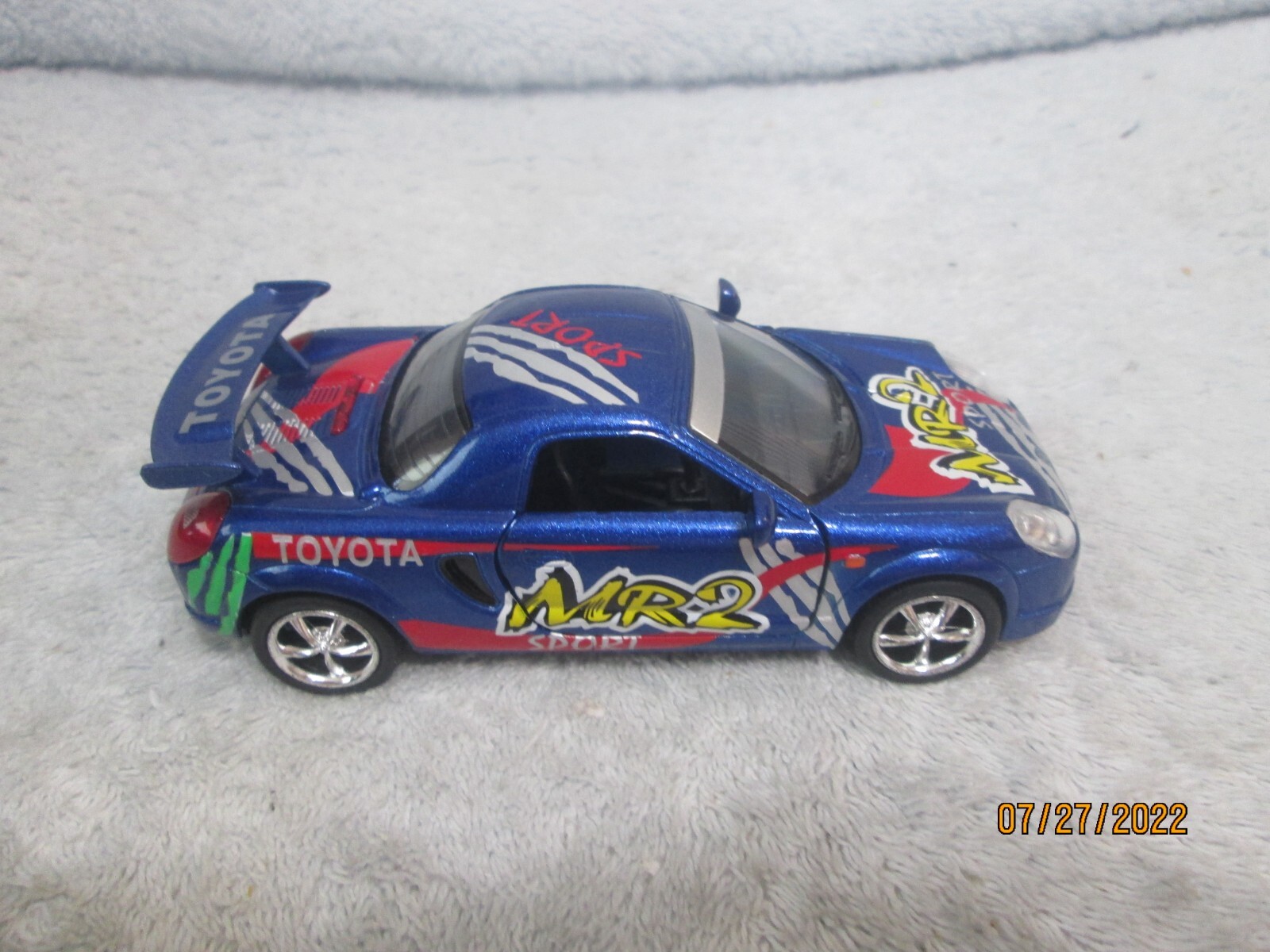 Kintoy Die Cast Toyota MR2 Sport Car