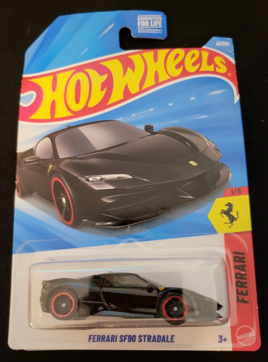 2026 Hot Wheels #41 Ferrari 1/5 FERRARI SF90 STRADALE Black / REDLINES Near Mint