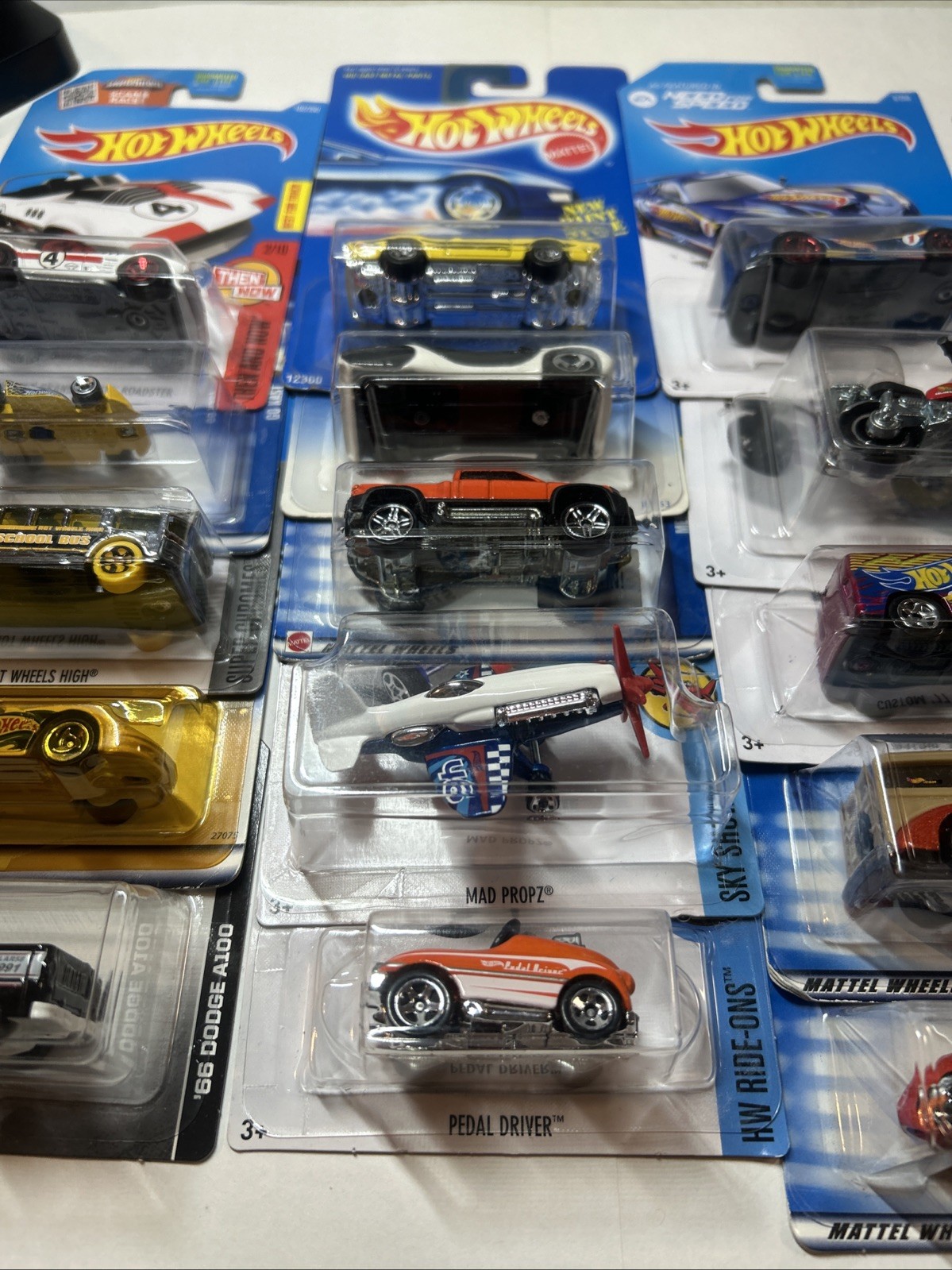 Hot Wheels Lot Of 20 Cars- Various Years, Sets, Series And Models – Unopened