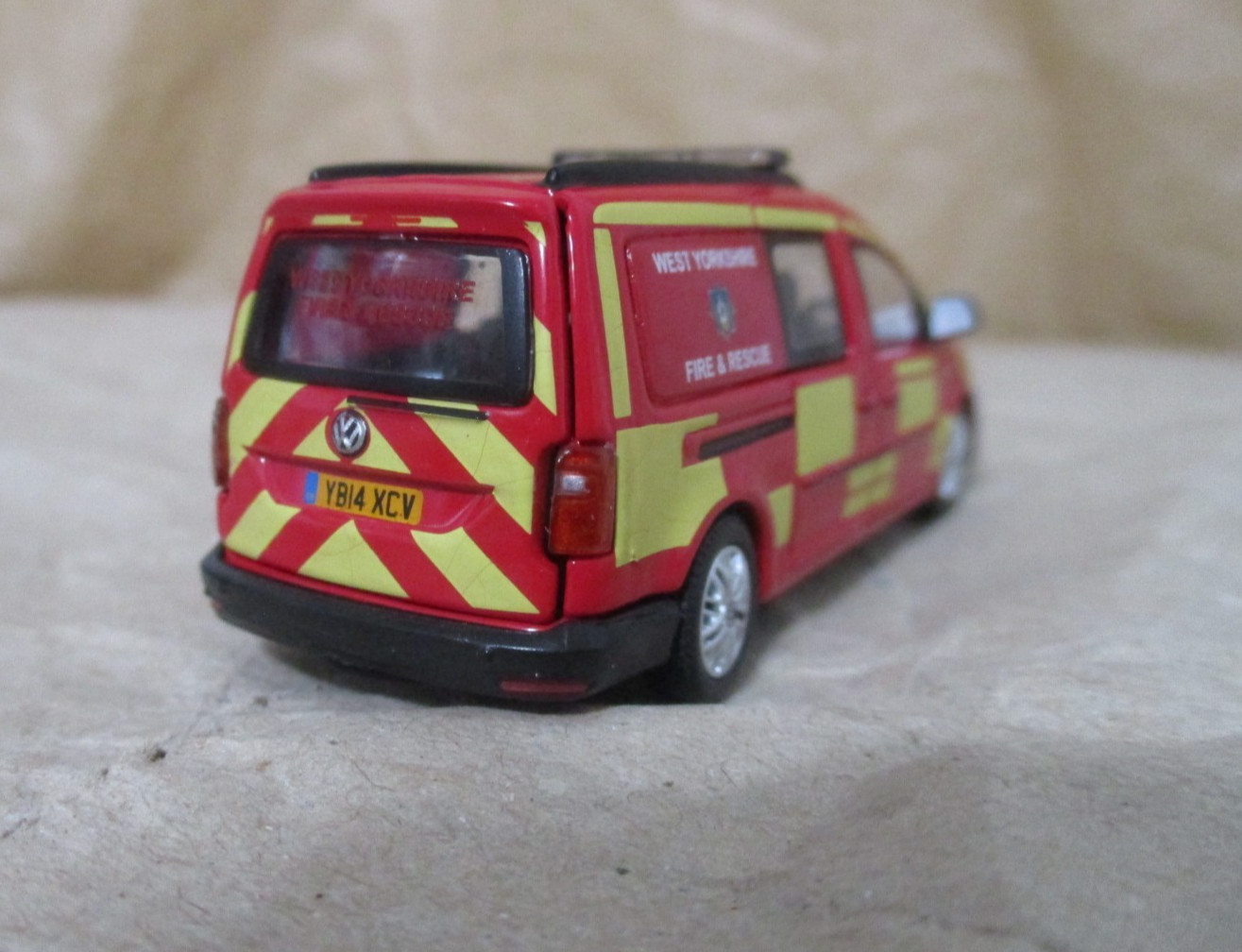 ERA Car #51 Volkswagen Caddy Maxi U.K Fire Dept Van 1:64 diecast Rubber Tires