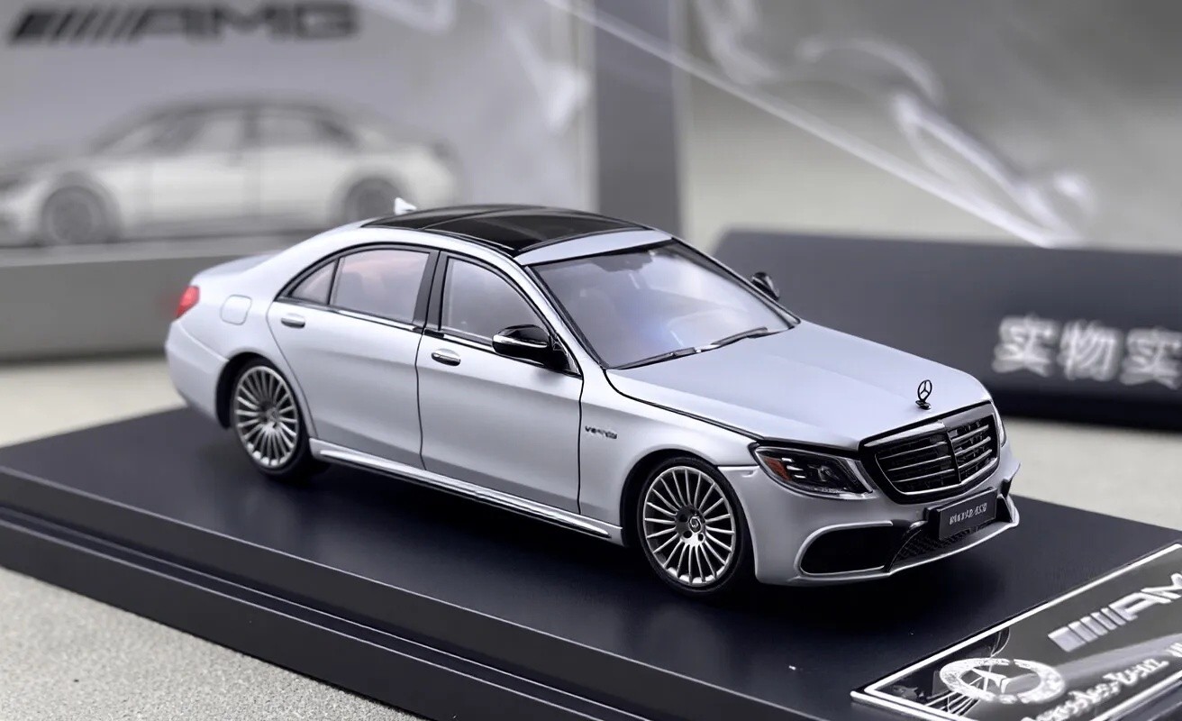 RM 1:64 Silver S63 W222 V12 Luxury Sedan Sports Model Diecast Metal Car