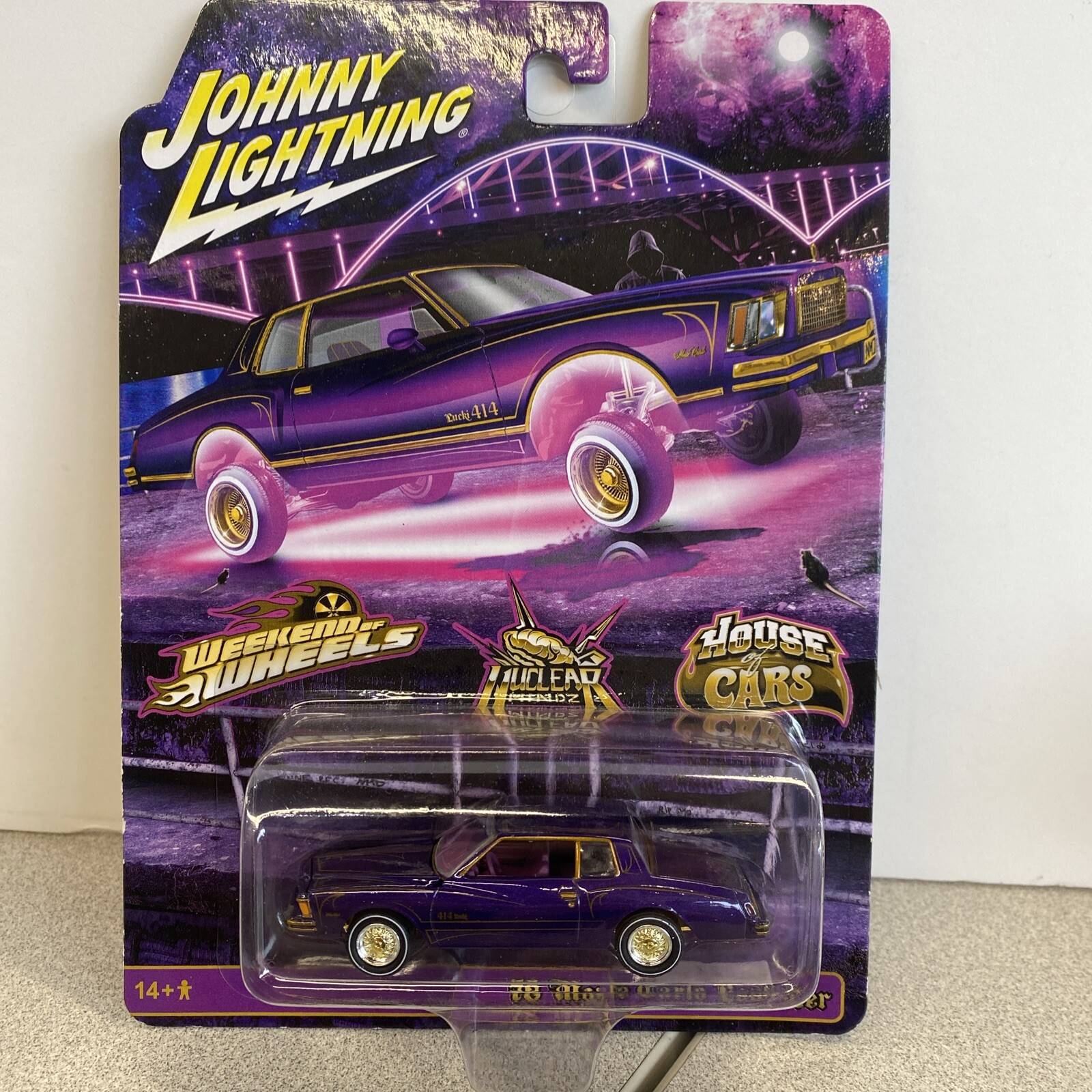 JOHNNY LIGHTNING Weekend of Wheels ’78 Chevy Monte Carlo Low Rider 1:64 Diecast