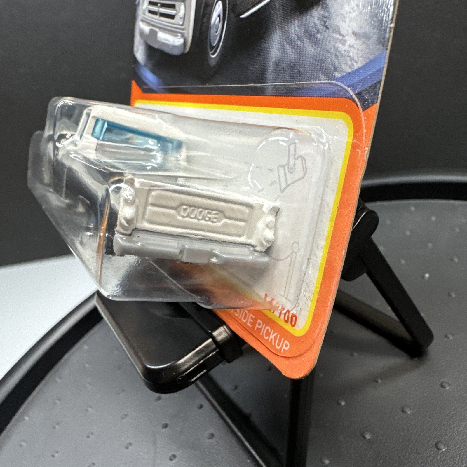 MATCHBOX 70 YEARS DODGE SWEPTSIDE PICKUP BLACK & WHITE #14/100