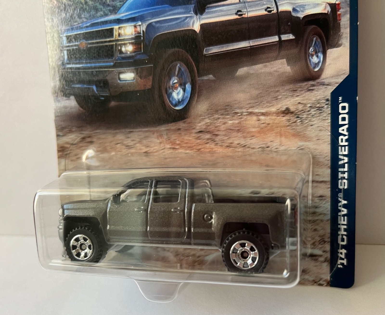 Matchbox ’14 Chevy Chevrolet Silverado 1500 Pick Up Truck 100 Years
