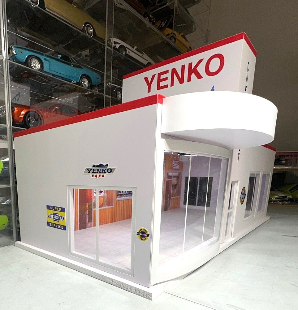 1/18 SCALE, YENKO CHEVROLET SHOWROOM DIORAMA!