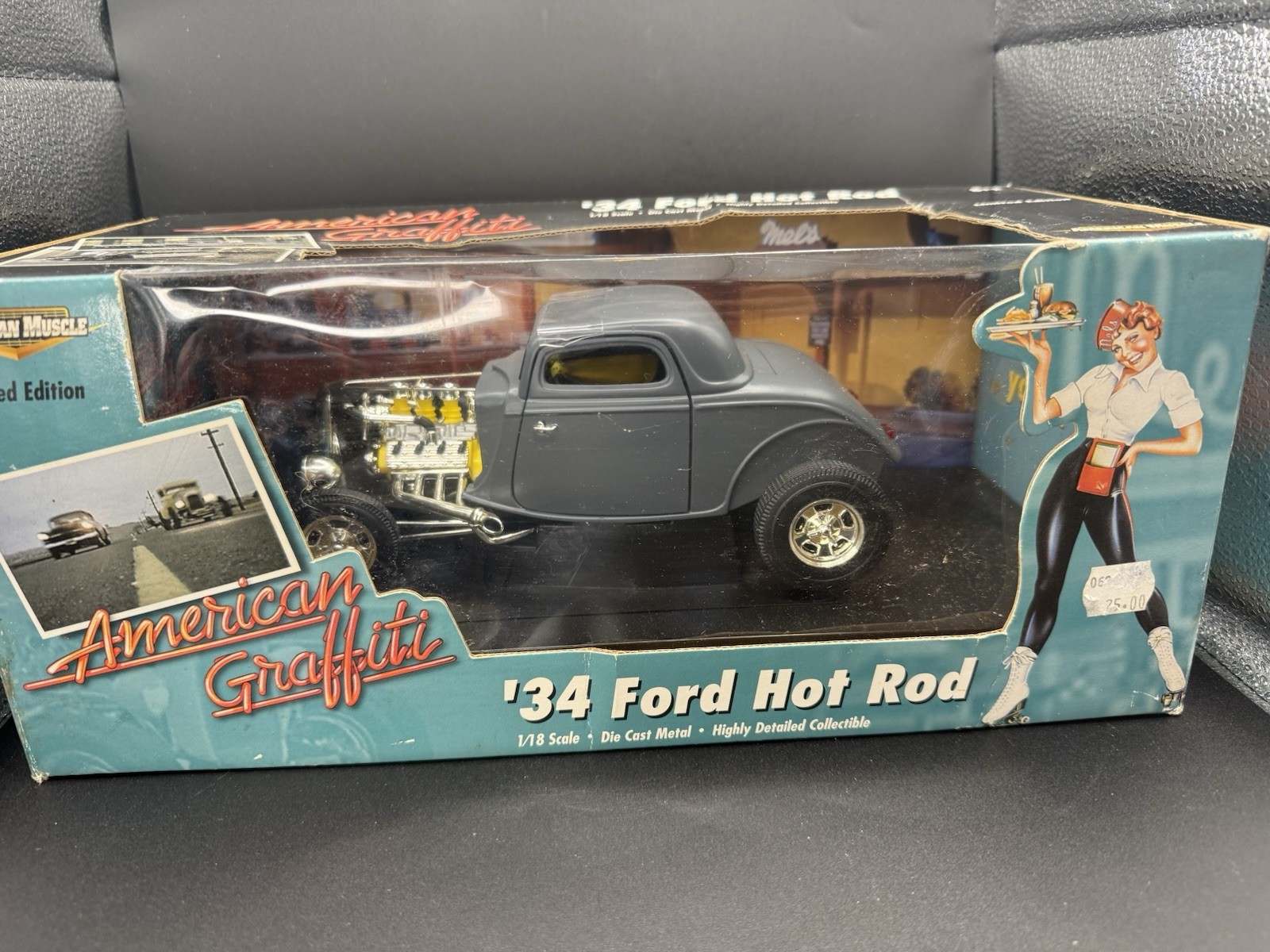 American Muscle 1:18 Graffiti 1934 Ford Hot Rod New in Box