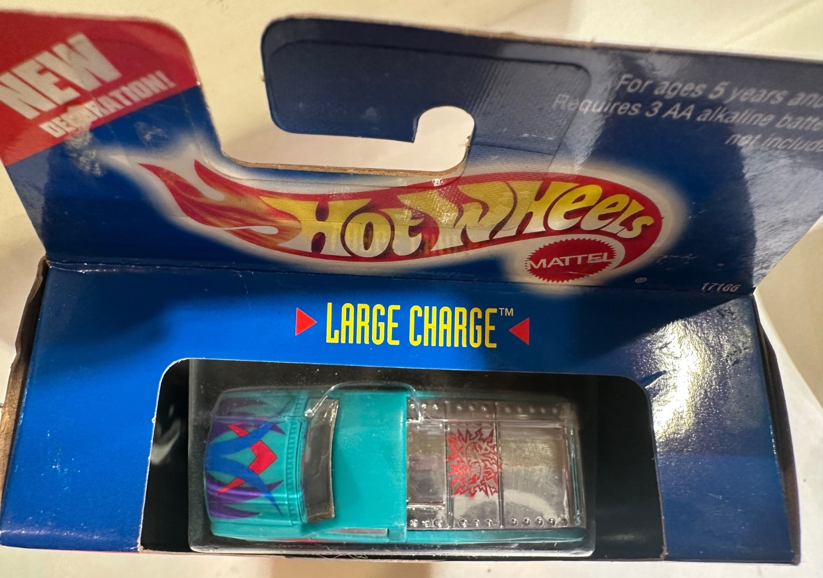1997 HOT WHEELS, LARGE CHARGE, CHEVY PICKUP MOTORIZED X-V RACERS