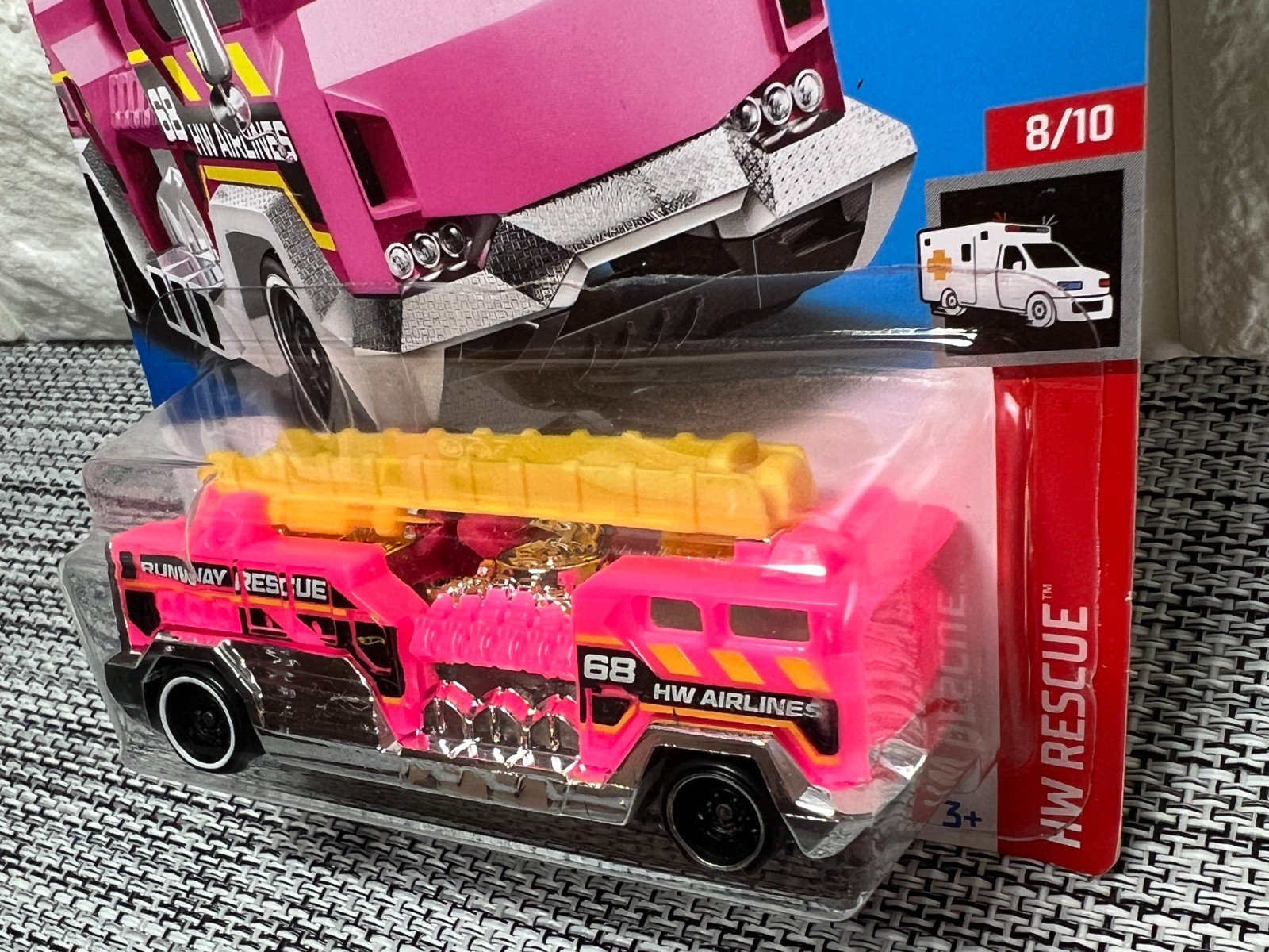 Hot Wheels HW Rescue 8/10 5 Alarm 230/250 Special Feature Pink