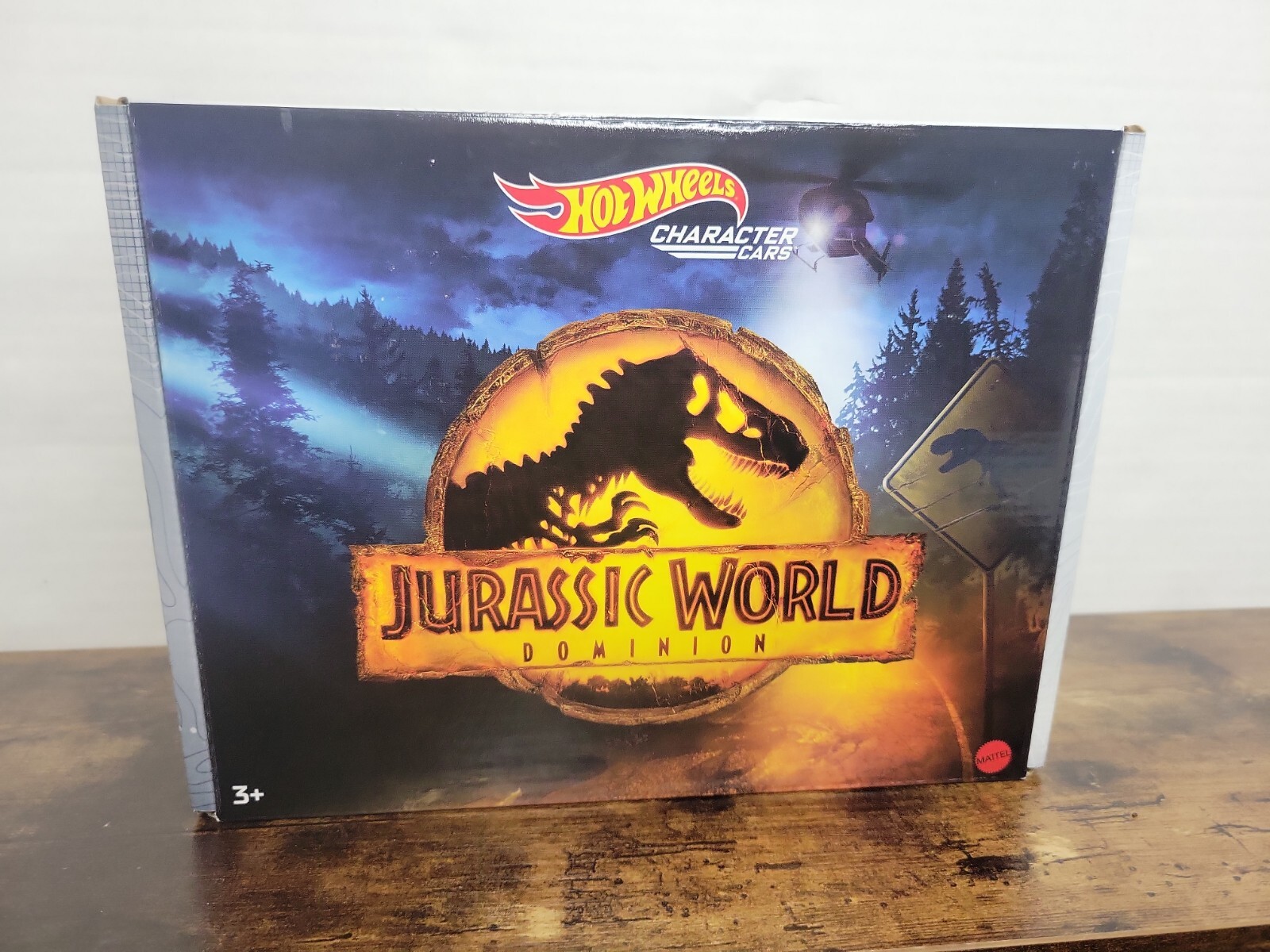 Hot Wheels Cars Jurassic World Dominion 5 Pack Velociraptor T-Rex
