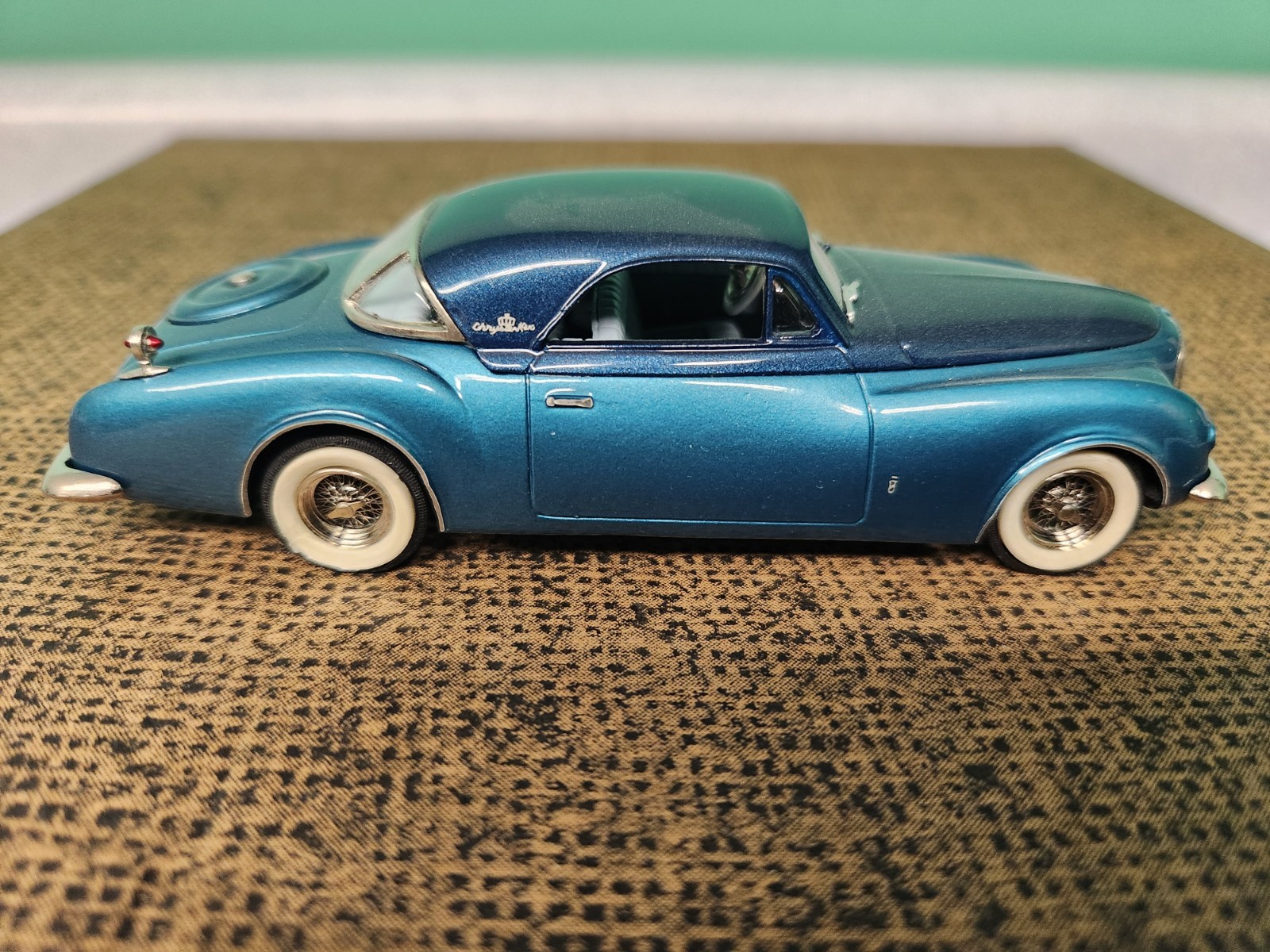 GADM GREAT AMERICAN DREAM MACHINES #8 1951 CHRYSLER K-210 SHOWCAR 1/43 READ