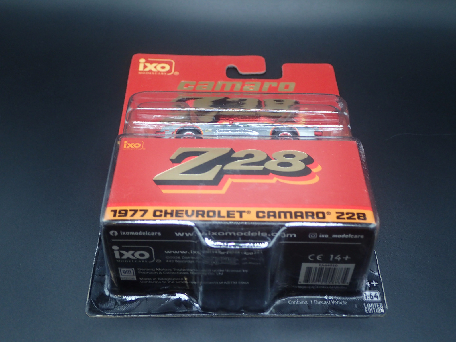 2026 IXO 1977 CHEVROLET CAMARO Z28 RAW CHASE 1:64 DIECAST MODEL CAR
