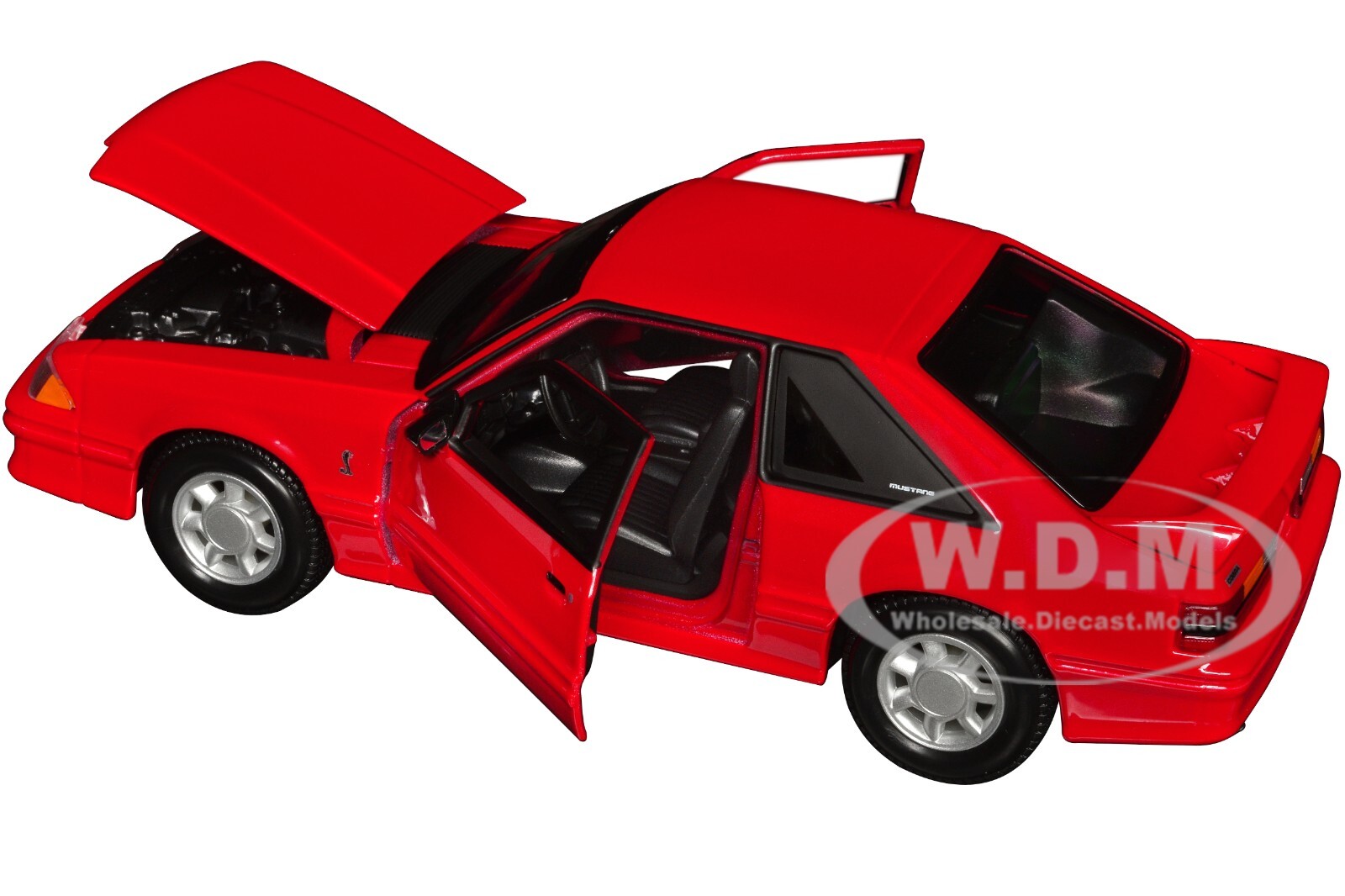 1993 FORD MUSTANG SVT COBRA RED 1/24 DIECAST MODEL CAR BY MAISTO 32906