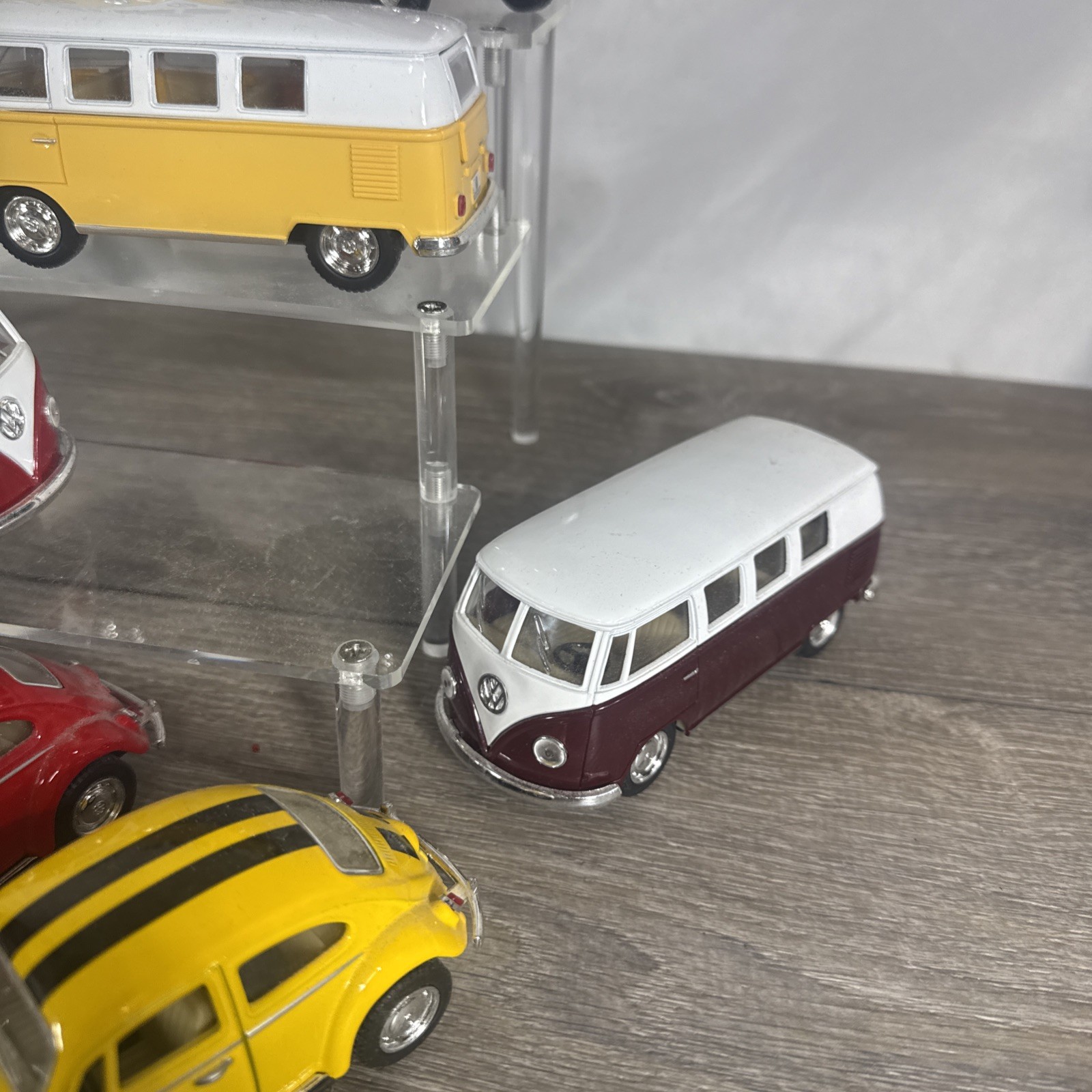 Kinsmart Volkswagen Classical Beetle And Bus Lot Of 12 Die Cast Plastic
