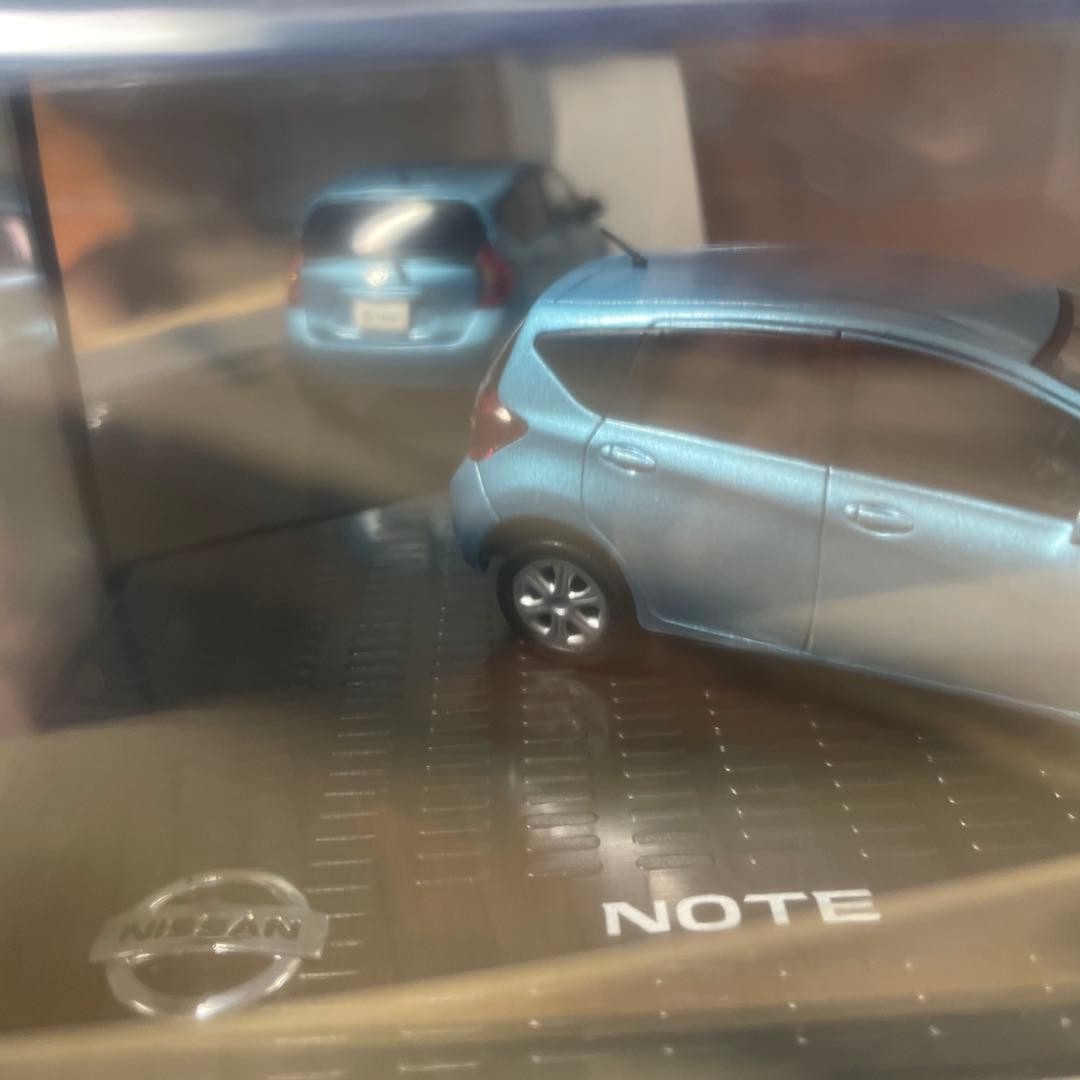 Kyosho Nissan NOTE E12 1/43 Mini Car Sonic Blue Collectible Display Item 15+