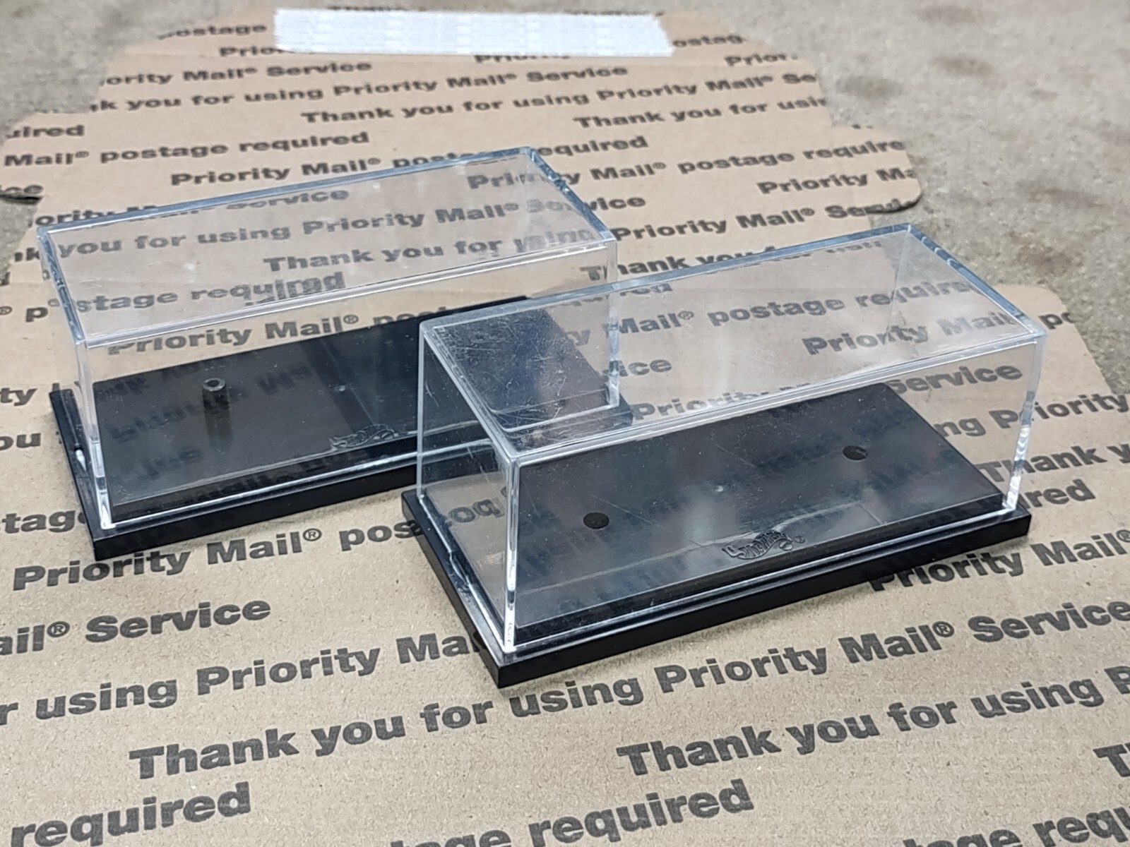 1998 Hot Wheels Single Car Acrylic Display Case, Snap Closure, Lot of 2, used