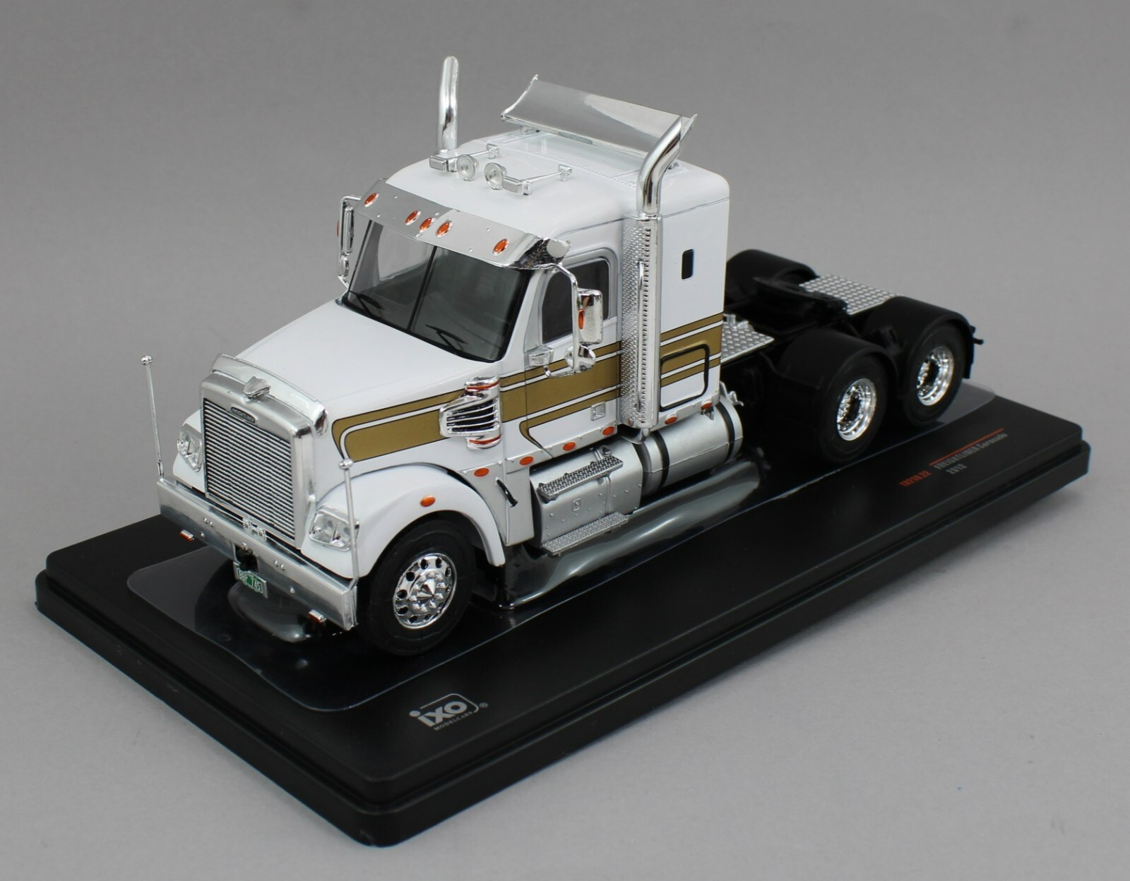 1:43 IXO Models *WHITE & GOLD* 2012 Freightliner CORONADO SEMI TRUCK *NIB*