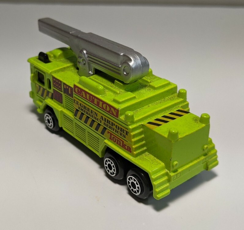 Maisto Tonka Crash Tender T.F. Green Airport Emergency DieCast Fire Truck Hasbro