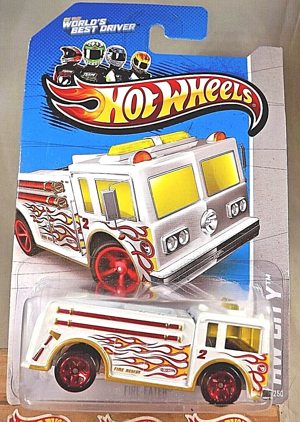 2013 Hot Wheels Treasure Hunt #19 HW City-HW Rescue FIRE EATER White w/Red 5 Sp