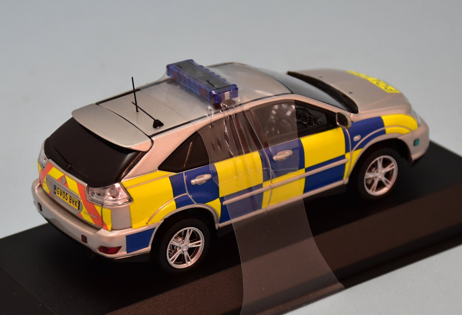 MONOX 1/43 LEXUS RX400h United Kingdom Police Dep. Car Limited model