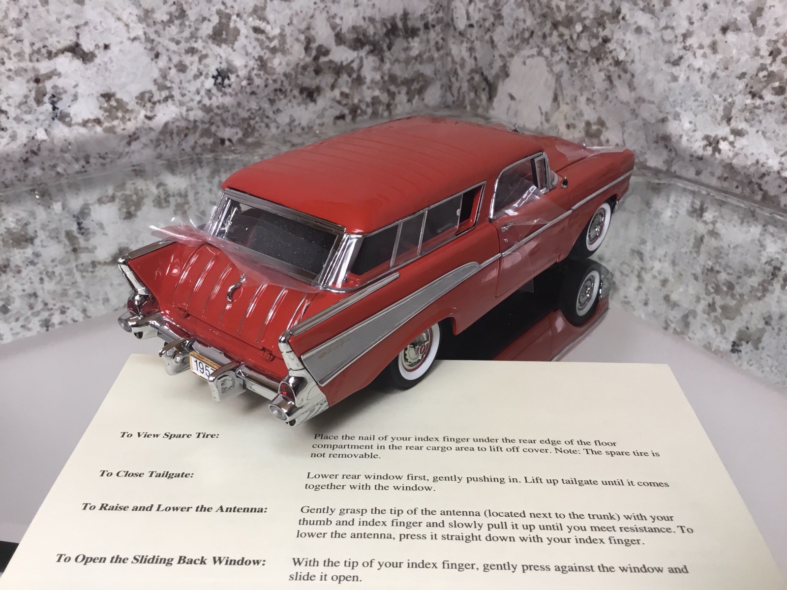 Danbury Mint 1957 Chevrolet Nomad Station Wagon 1/24 “BNIB” Complete