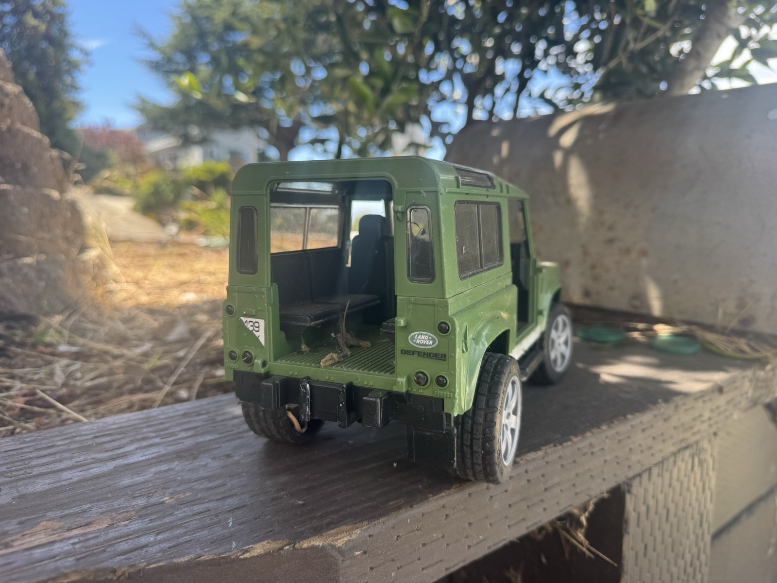 Bruder Defender Station Wagon 1:16 Scale Green Land Rover Germany 2010