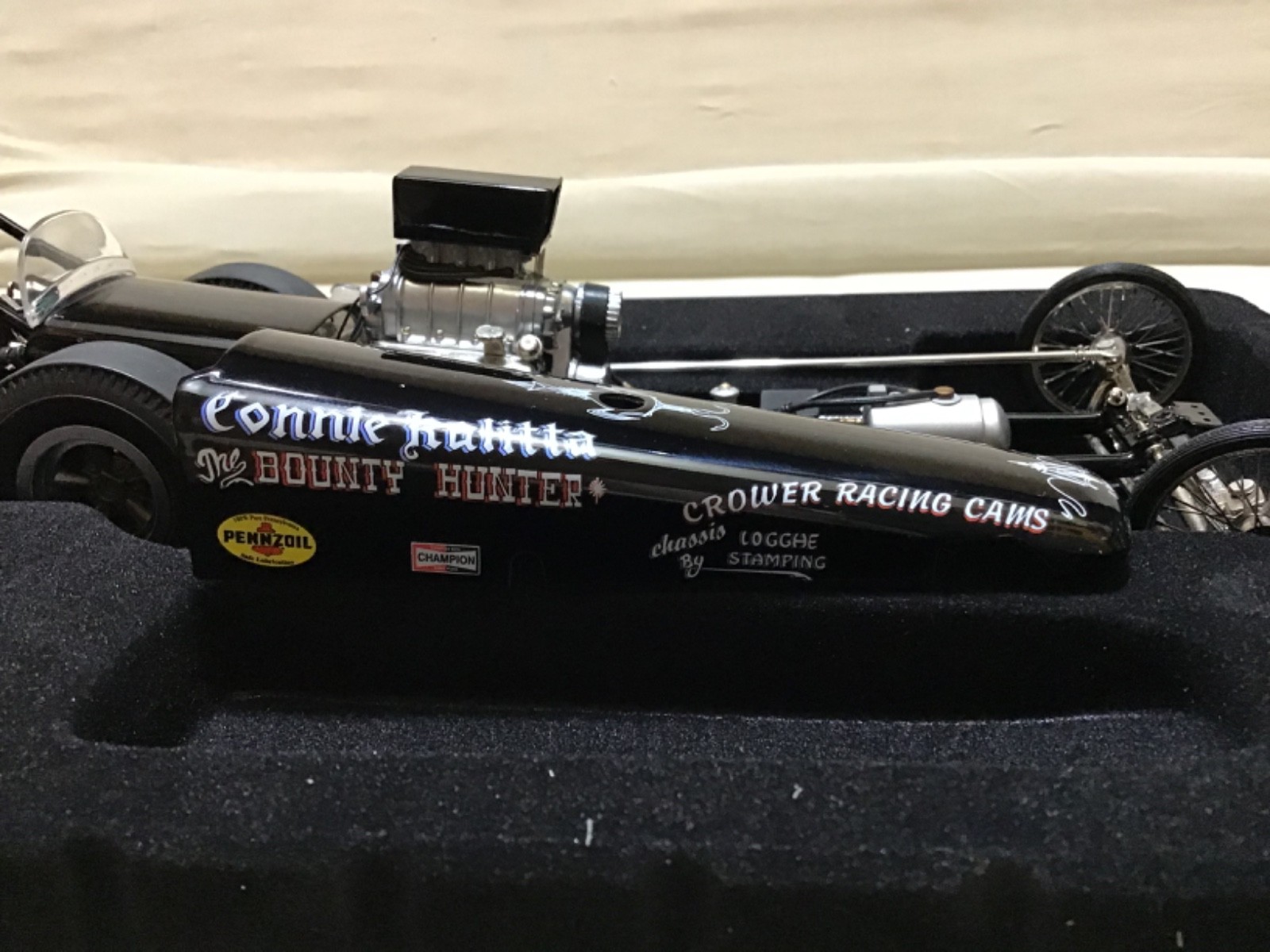 KALITTA CONNIE FRONT ENGINE BOUNTY HUNTER DIECAST DRAGSTER 1/18 GMP NHRA 14005