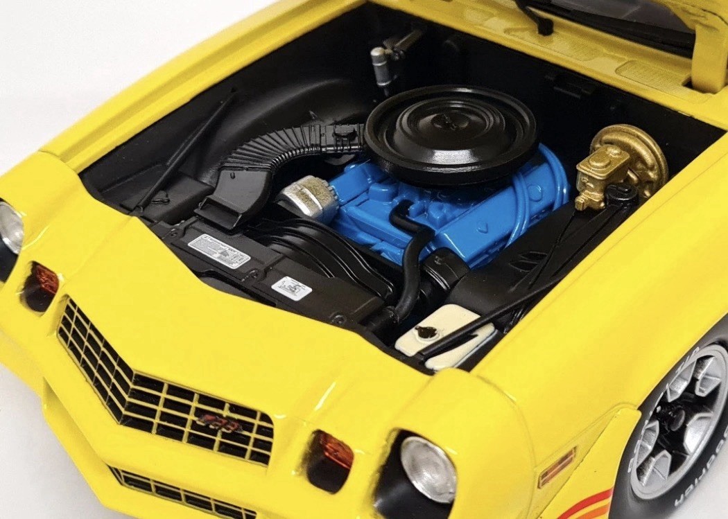 1980 Chevrolet Camaro Z/28 Bright Yellow Greenlight Diecast 1/18 Us Seller !