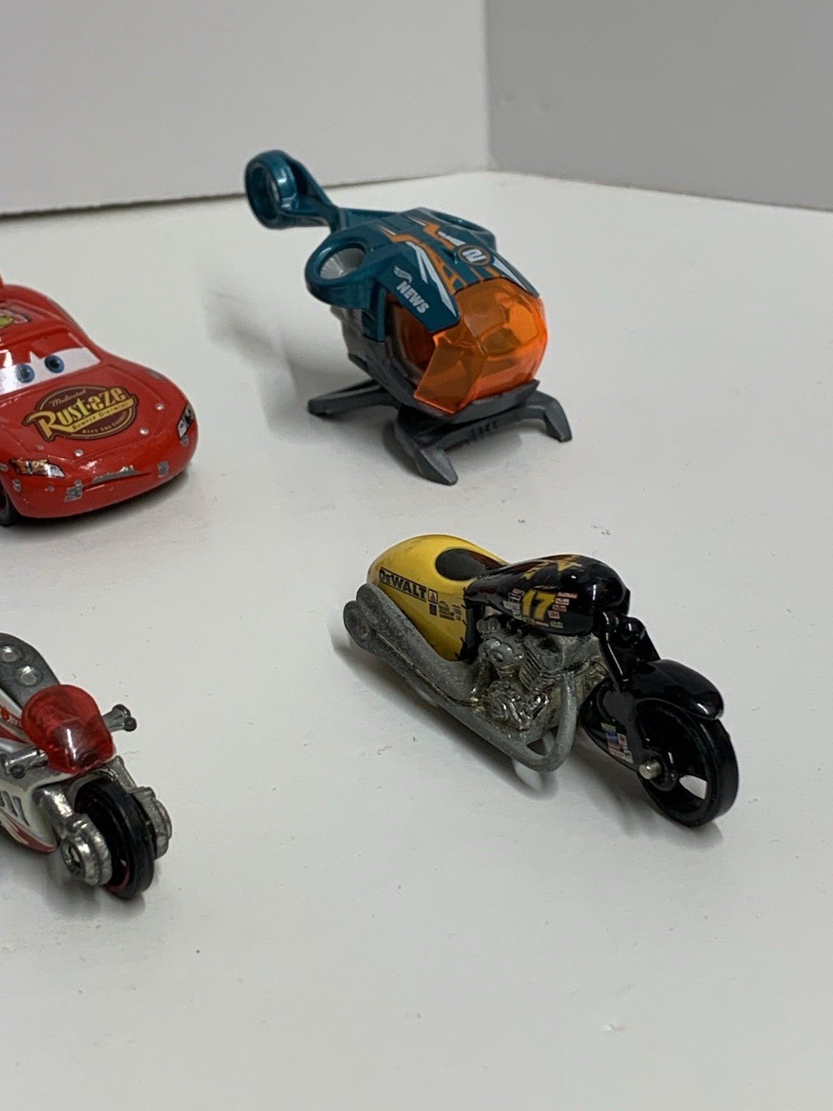 Lot Of 10 Toy Cars Die-cast And Plastic Hot wheels And Other Brands Preowned.
