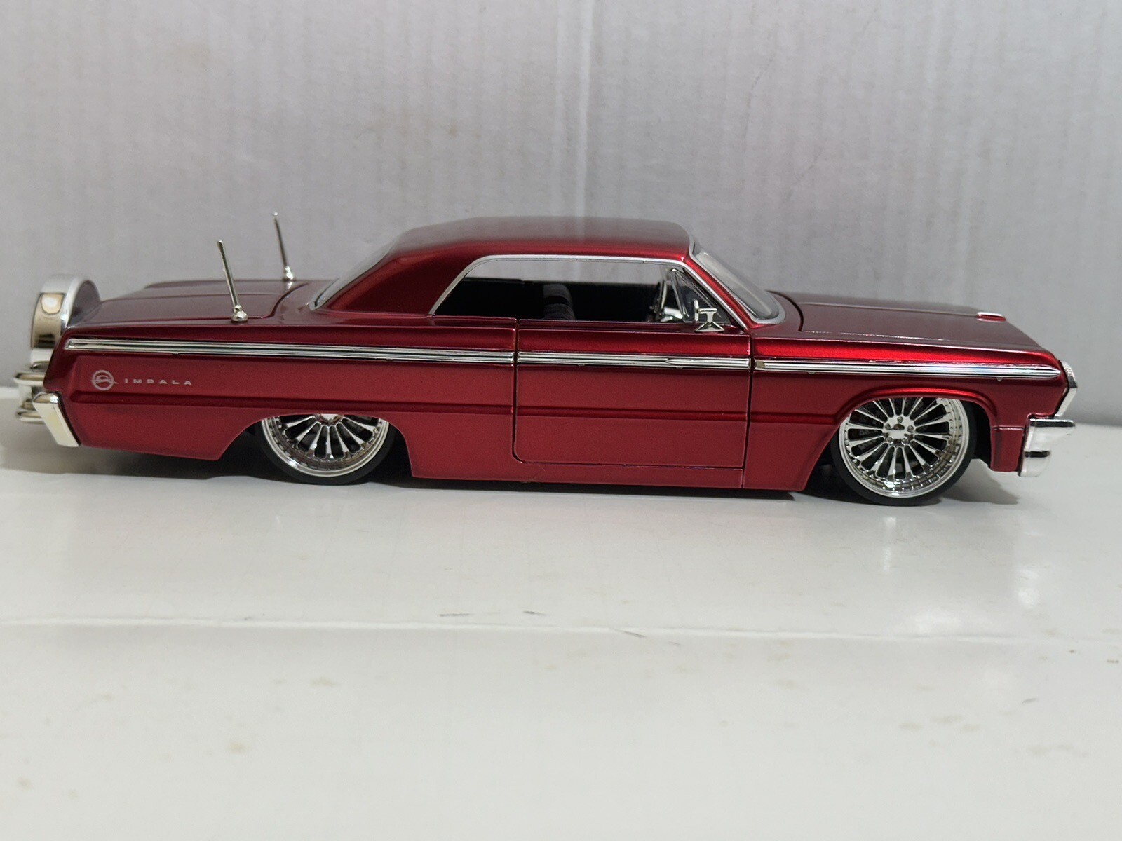 JADA BTK 1964 CHEVY IMPALA RED 1:24 DIECAST MODEL CAR NEW NO BOX