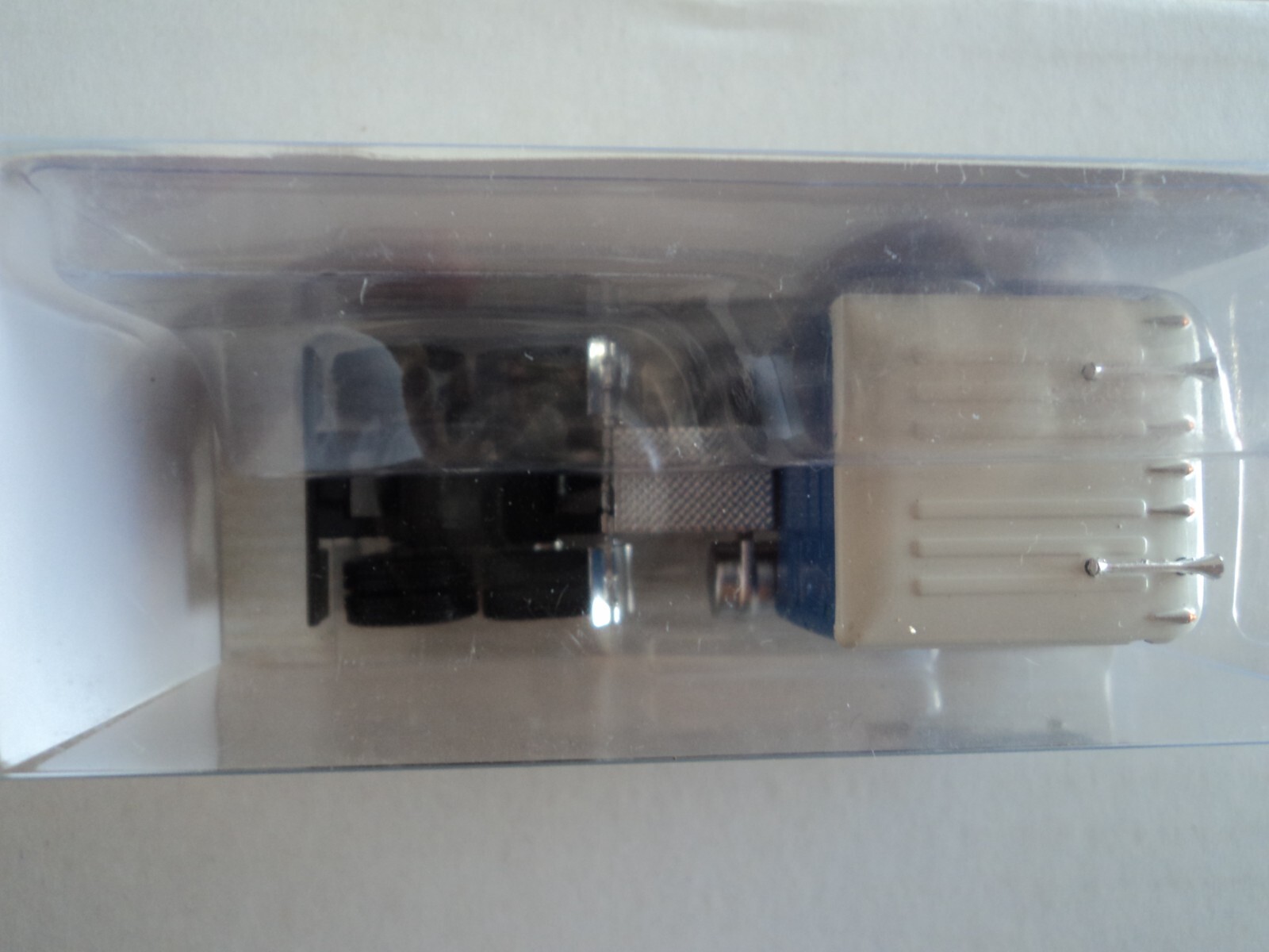 BREKINA 1978 FORD CLT 9000 BLUE / WHITE HO 1/87 PLASTIC