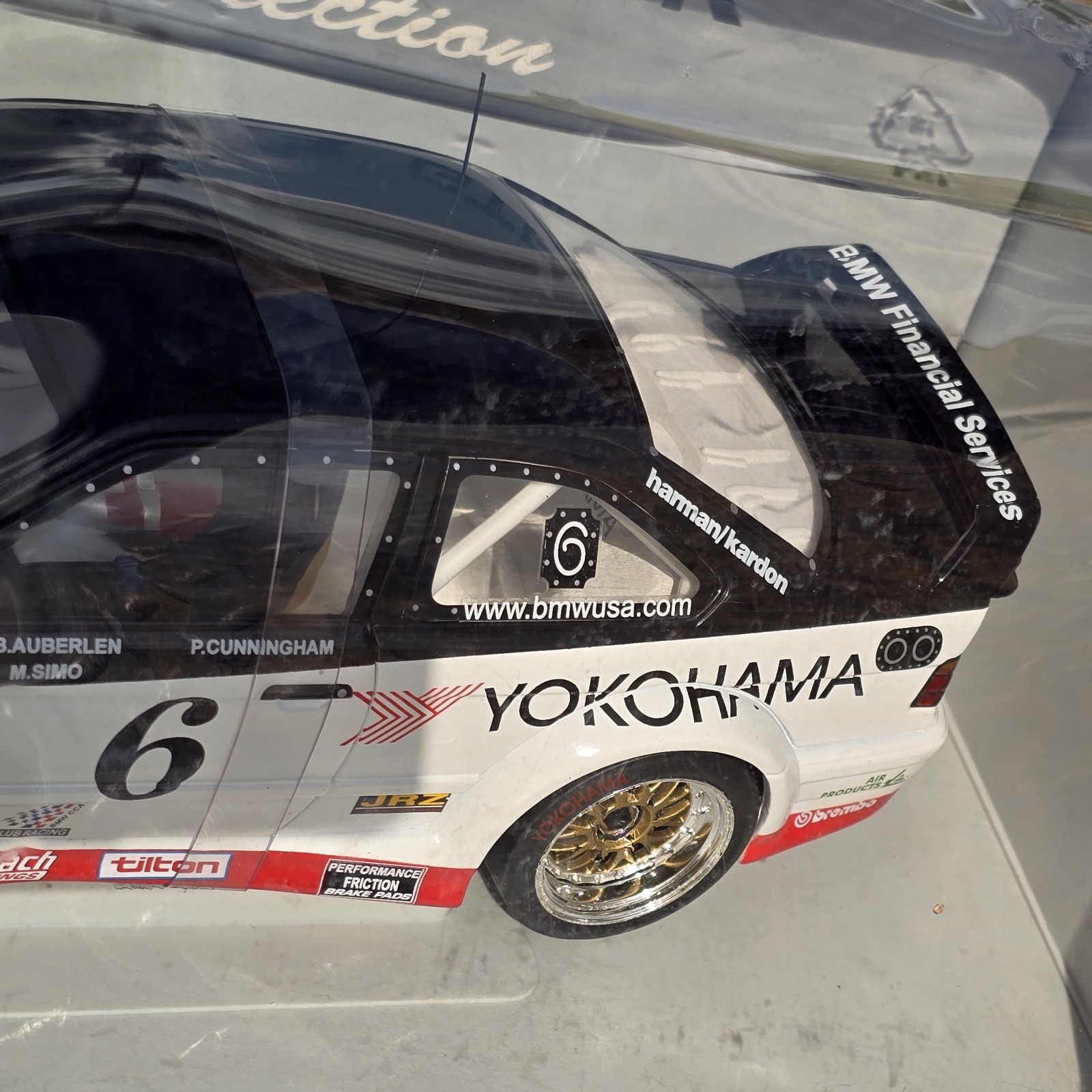 1:18 UT Limited Models BMW E36 M3 GTR Yokohama #6 Die-Cast