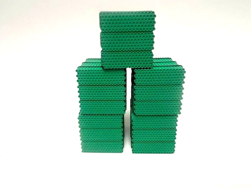 5 DCP / FIRST GEAR 1/64 SCALE RESIN PIPE LOADS GREEN (HO train loads)