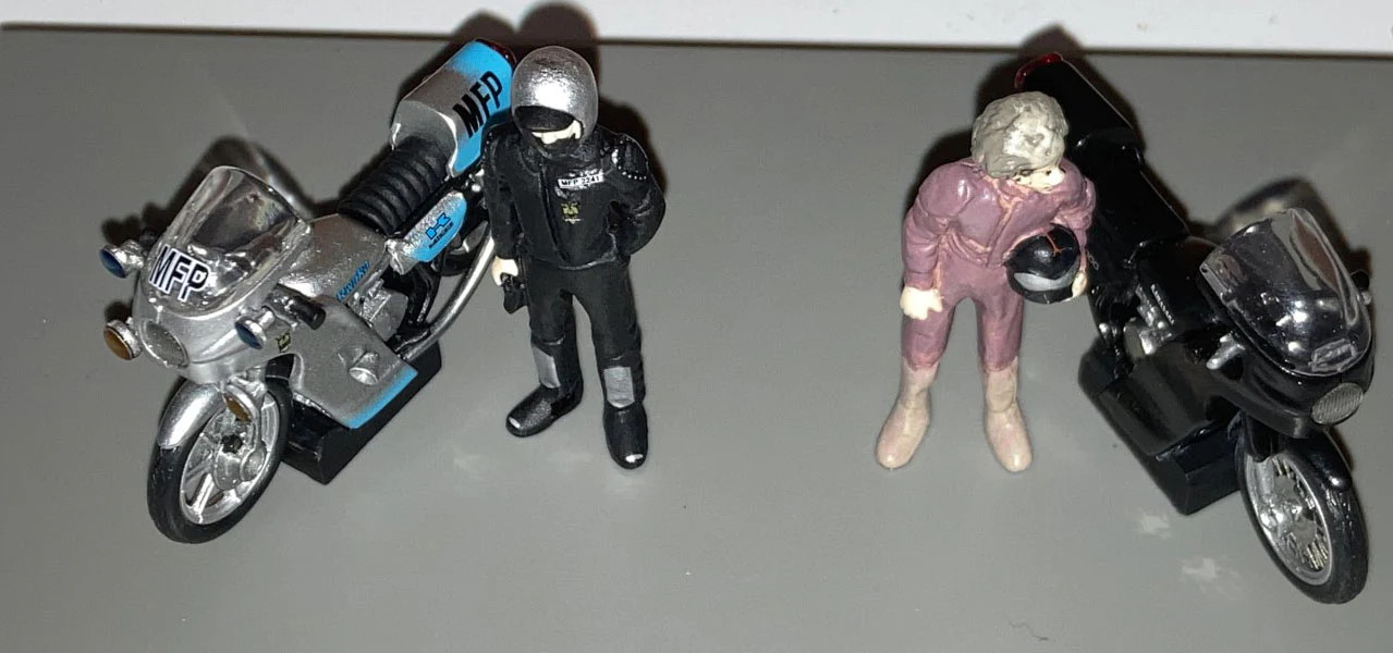 1:43 Goose and Toecutter w/Motorbikes Twin Set — Mad Max ACE Models